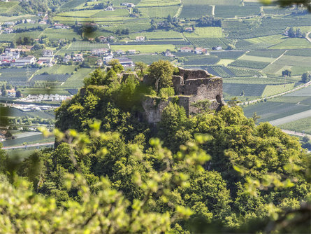 Sentiero dei castelli "Castelronda" San Genesio variazione  C Bolzano 1 suedtirol.info