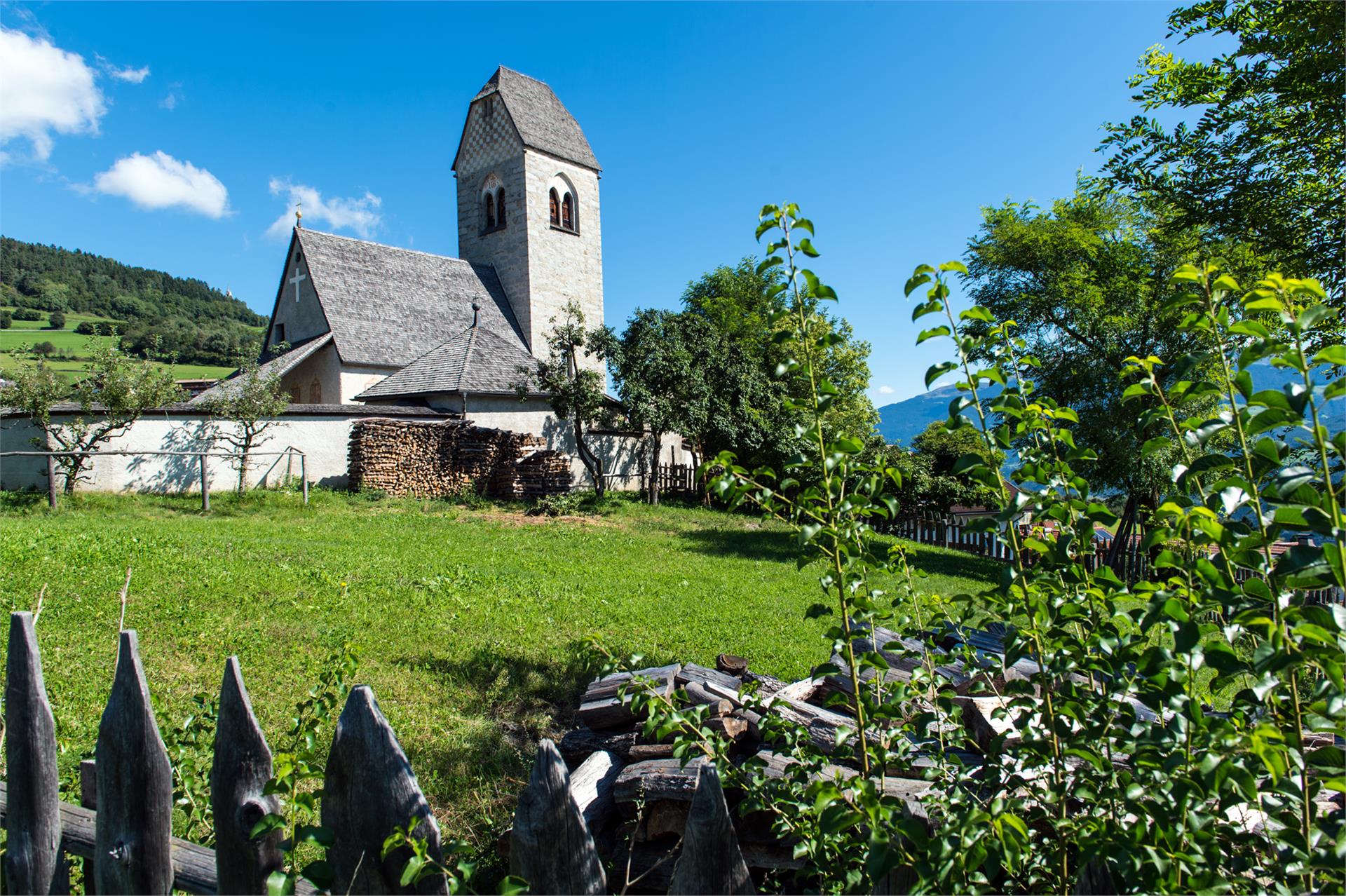Sentiero "Birmehlweg" Velturno 1 suedtirol.info