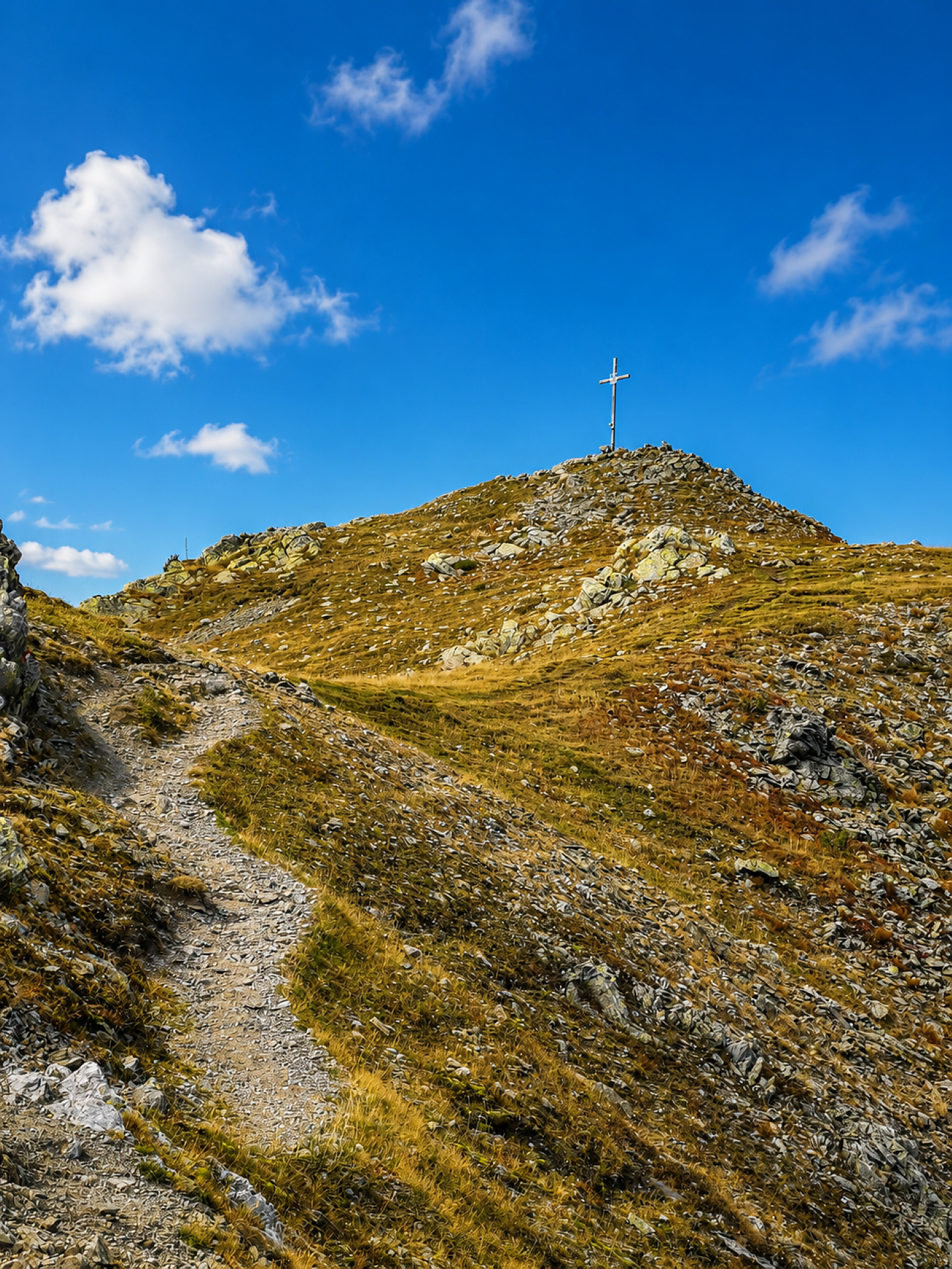 Hiking tour to the summit "Plattner Spitz" - Dolomites Region Kronplatz/Plan de Corones - #1 - suedtirol.info