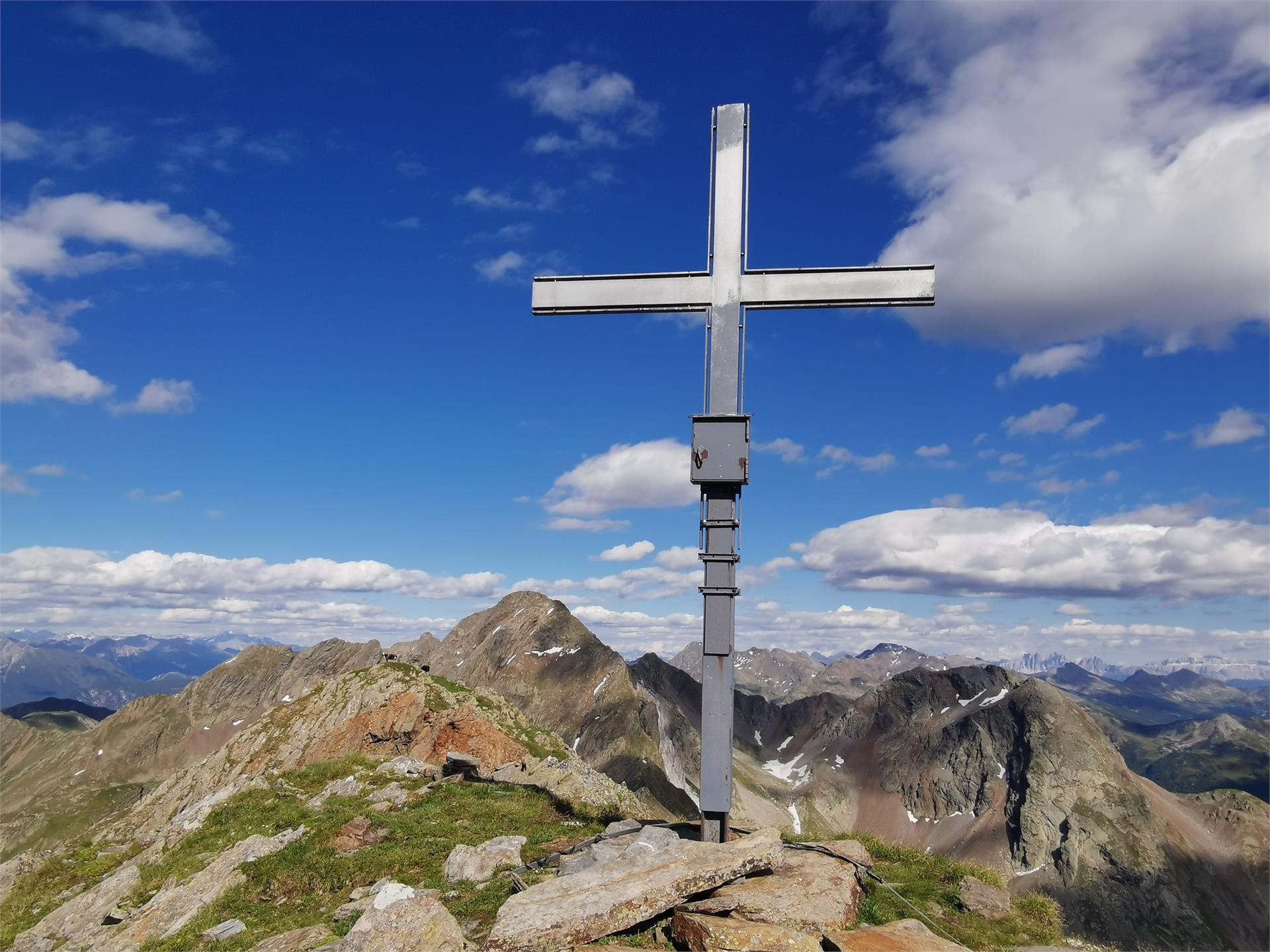 Hike on the Ötsch Spitze Peak (2,590 m) Ratschings/Racines 3 suedtirol.info