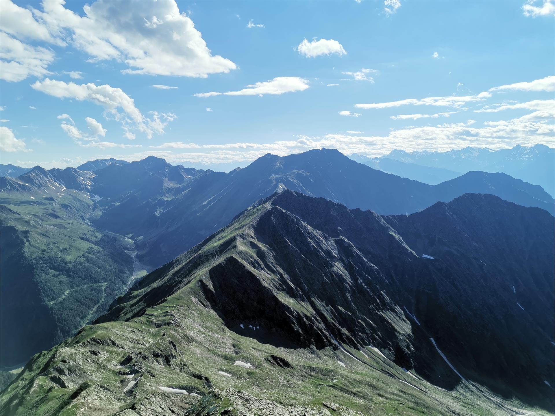 Hike on the Ötsch Spitze Peak (2,590 m) Ratschings/Racines 2 suedtirol.info