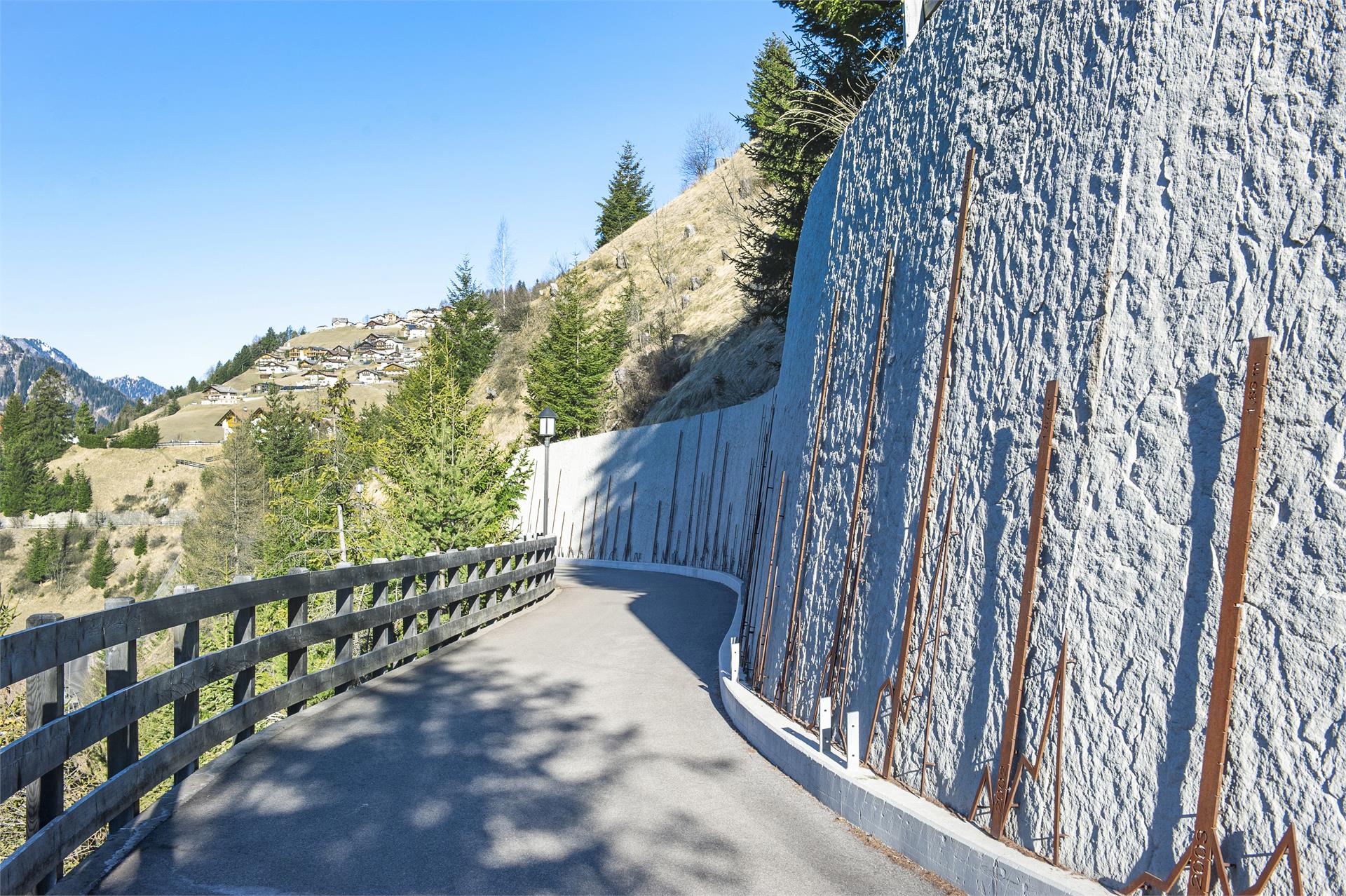 Barrier- free tour in Selva - The Old Railway Line Urtijëi/Ortisei 1 suedtirol.info