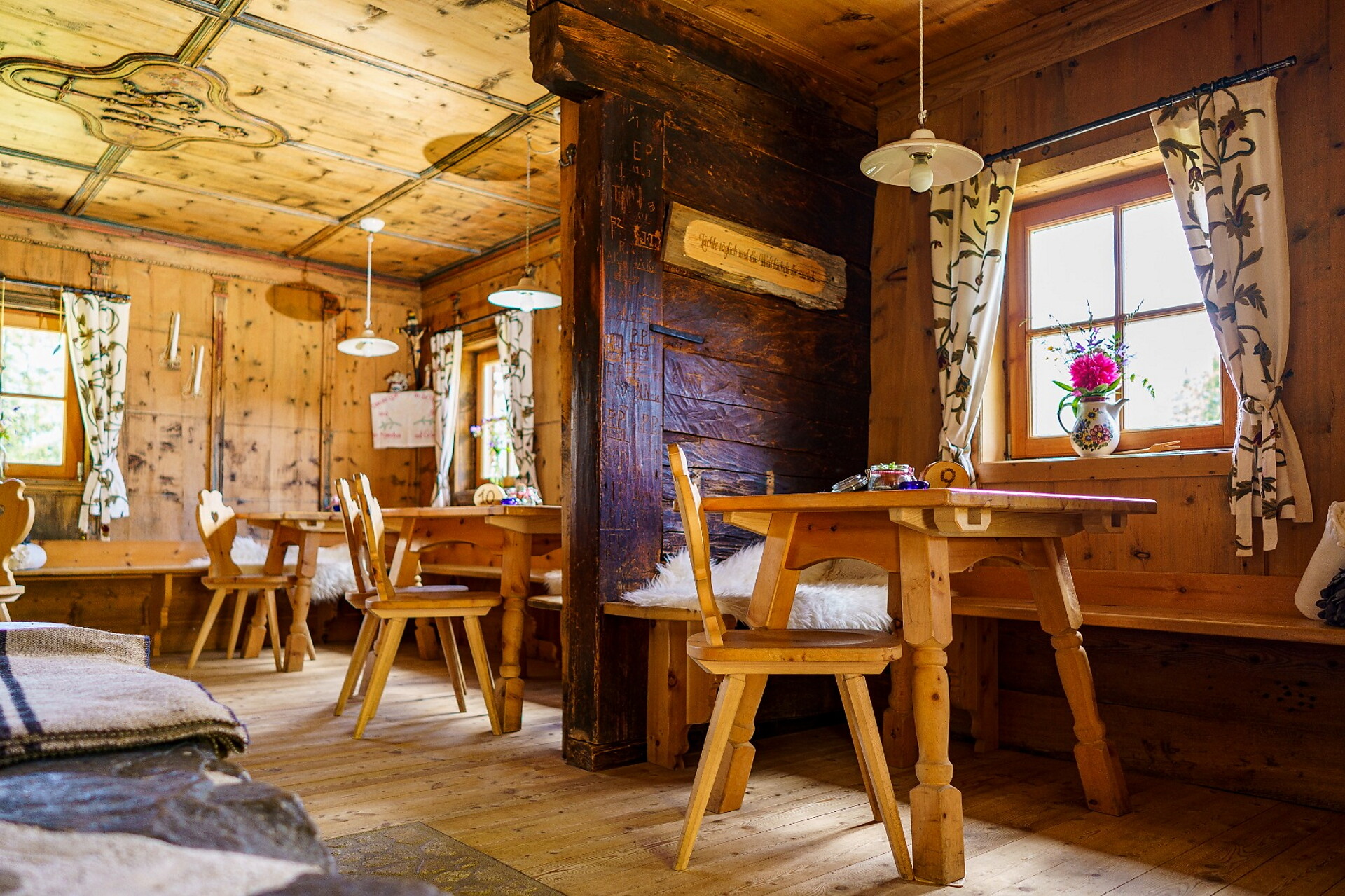 Hike to Bergeralm - Dolomites Region Kronplatz/Plan de Corones - #6 - suedtirol.info