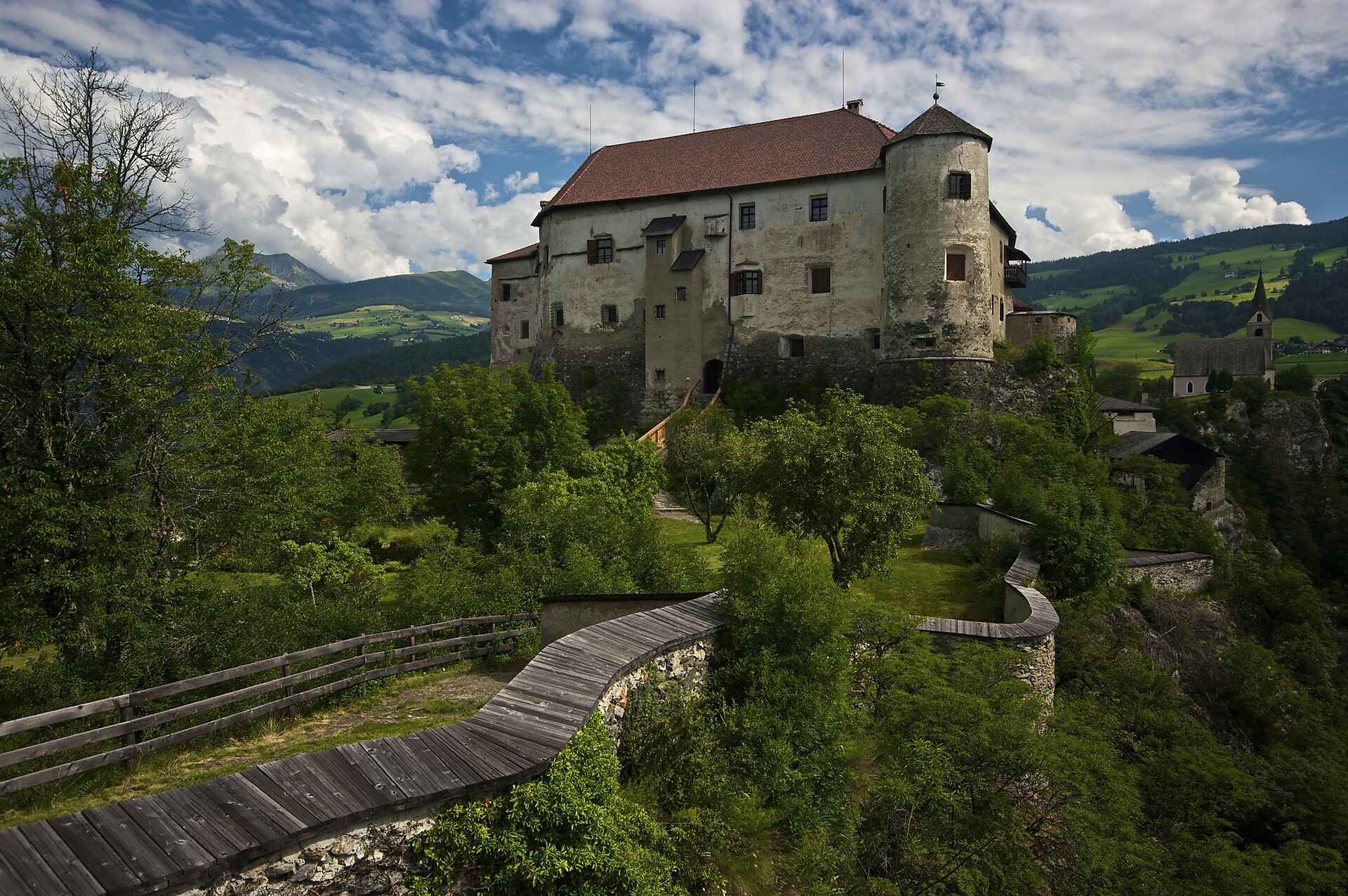 Castle Rodenegg