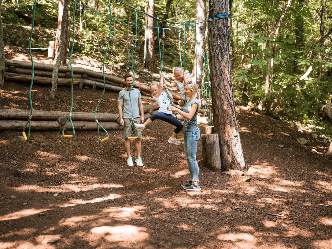 Nature & Adventure path in Marling