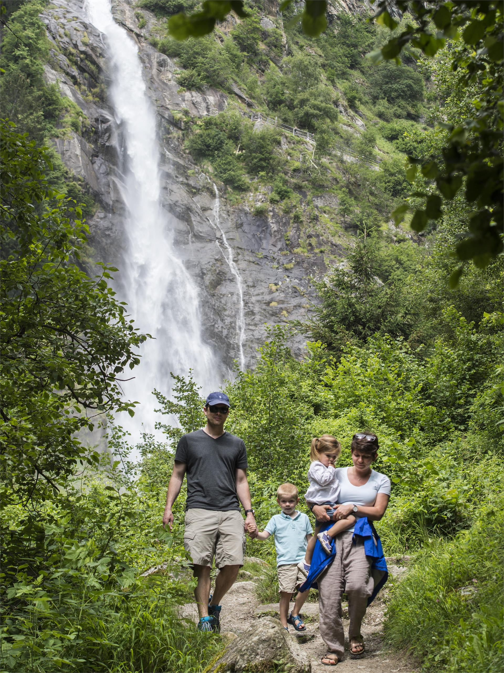 Elisabeth Trail - on the Alpine Hiking Path Waterfall to the Nasereit Hut Partschins/Parcines 4 suedtirol.info