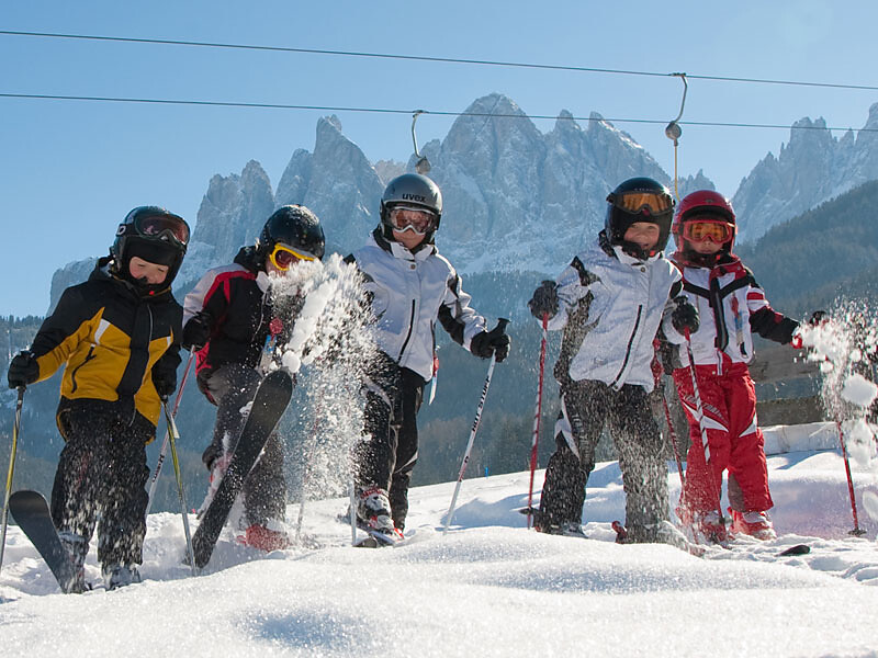Corso sciistico per bambini
