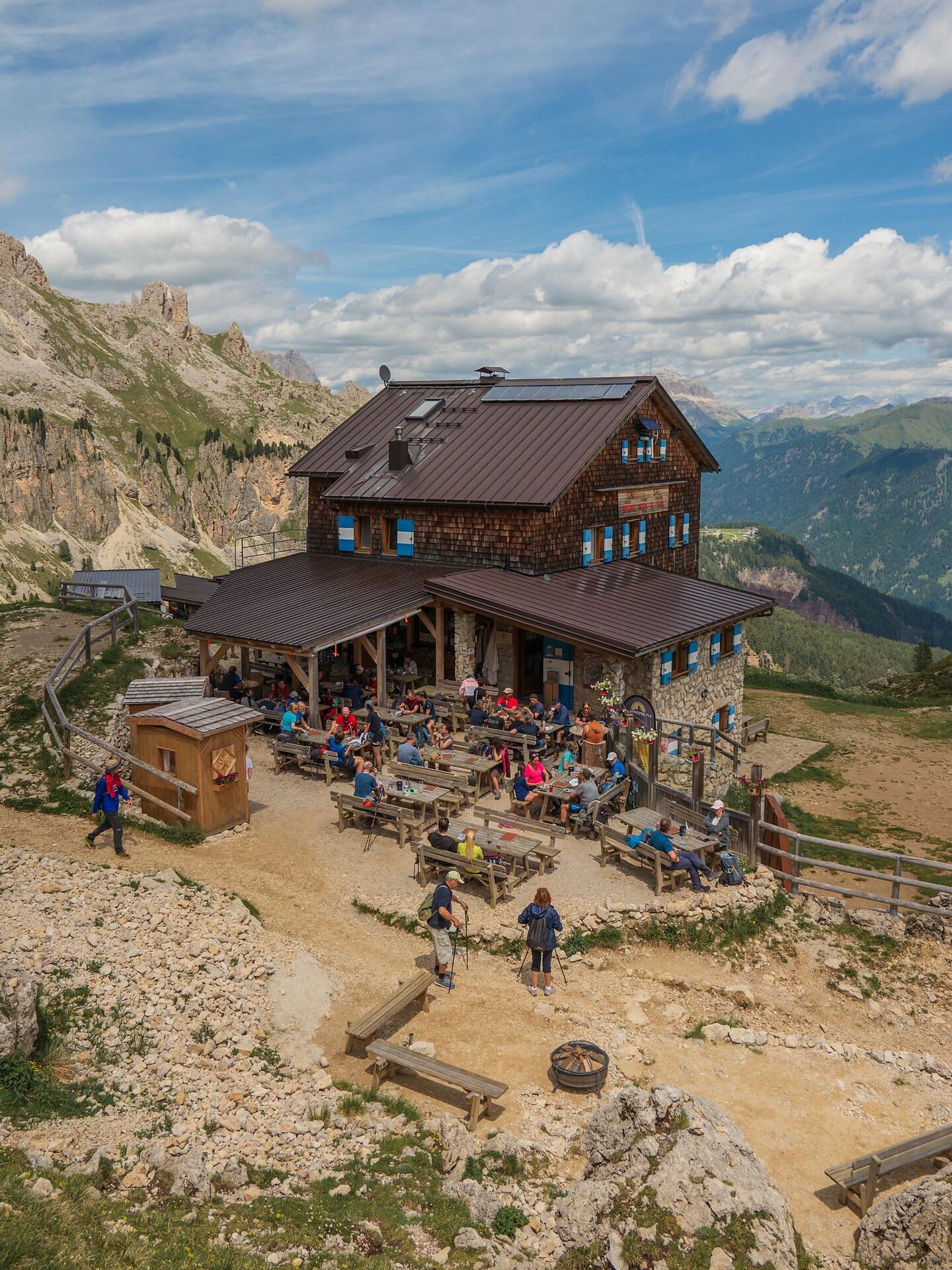 Rifugio Roda di Vael