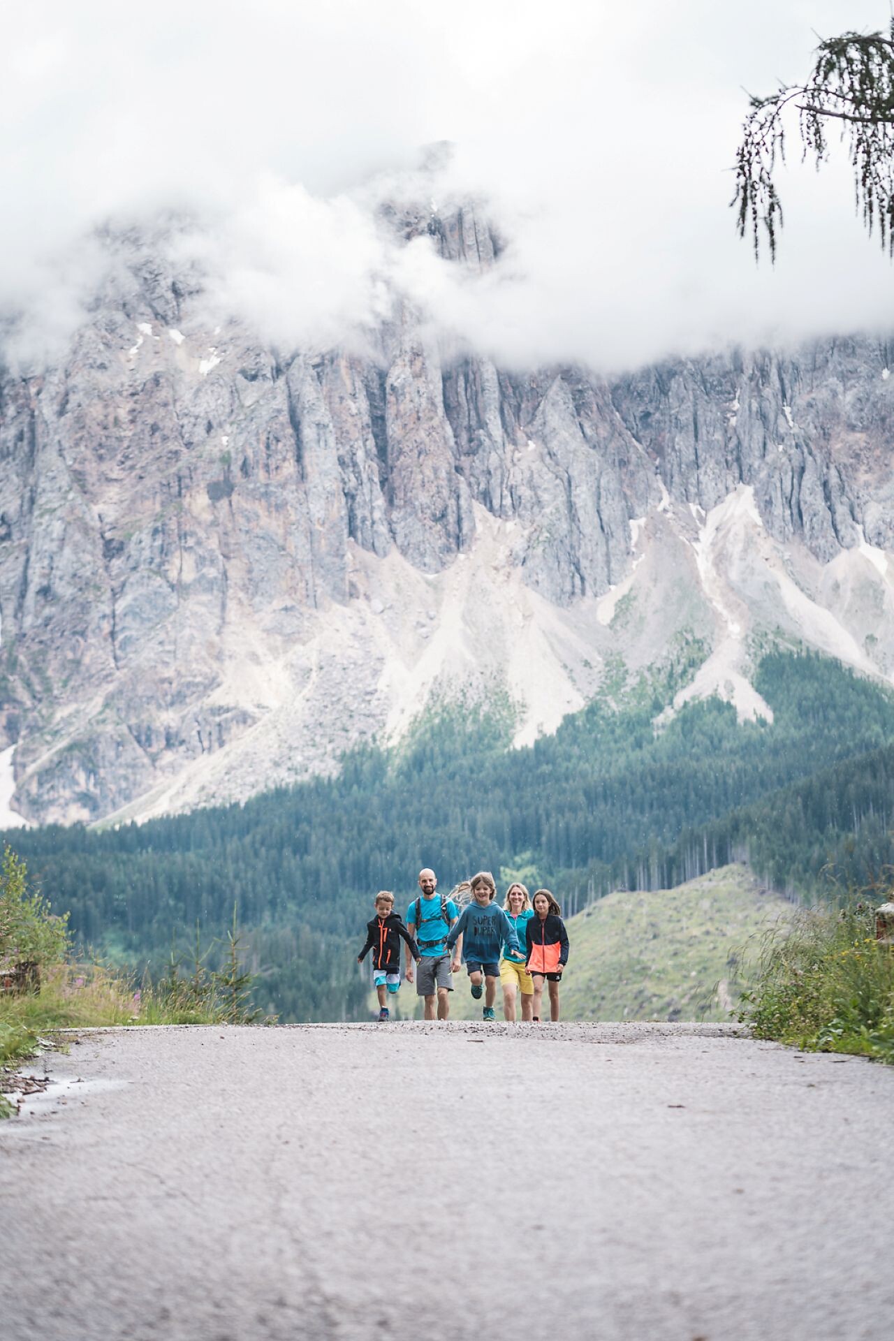 Familienwanderung von Karersee zum Elisabethdenkmal - Dolomitenregion Eggental - #6 - suedtirol.info