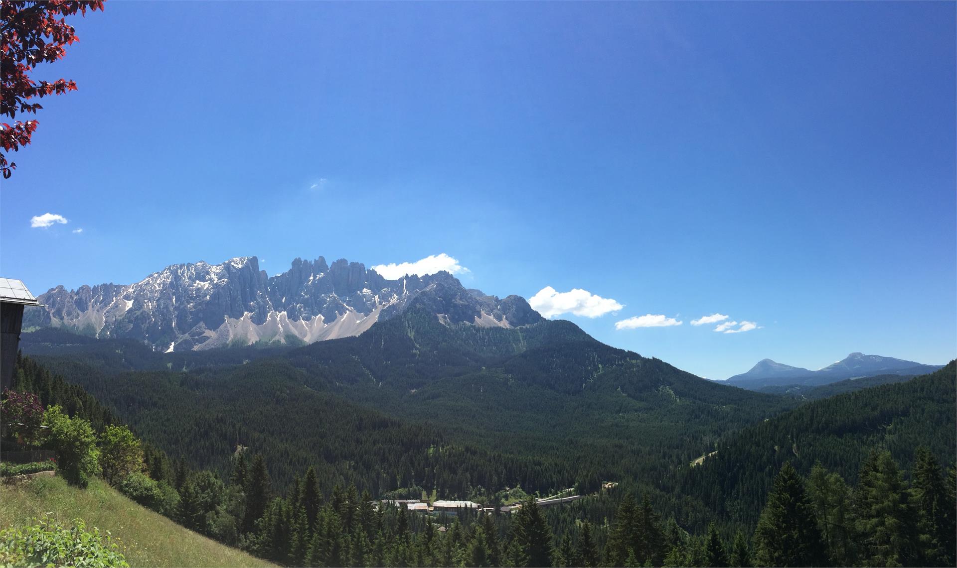 Familienwanderung von Karersee zum Elisabethdenkmal Welschnofen 4 suedtirol.info