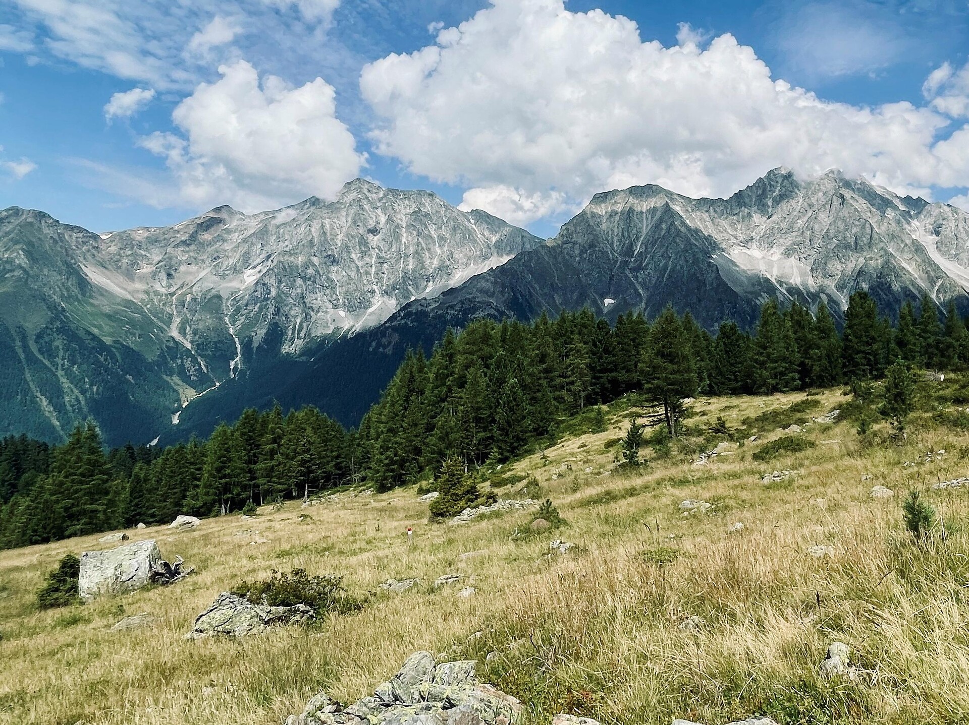 Hike to Grüblalm hut and the Grüblscharte - Dolomites Region Kronplatz/Plan de Corones - #3 - suedtirol.info