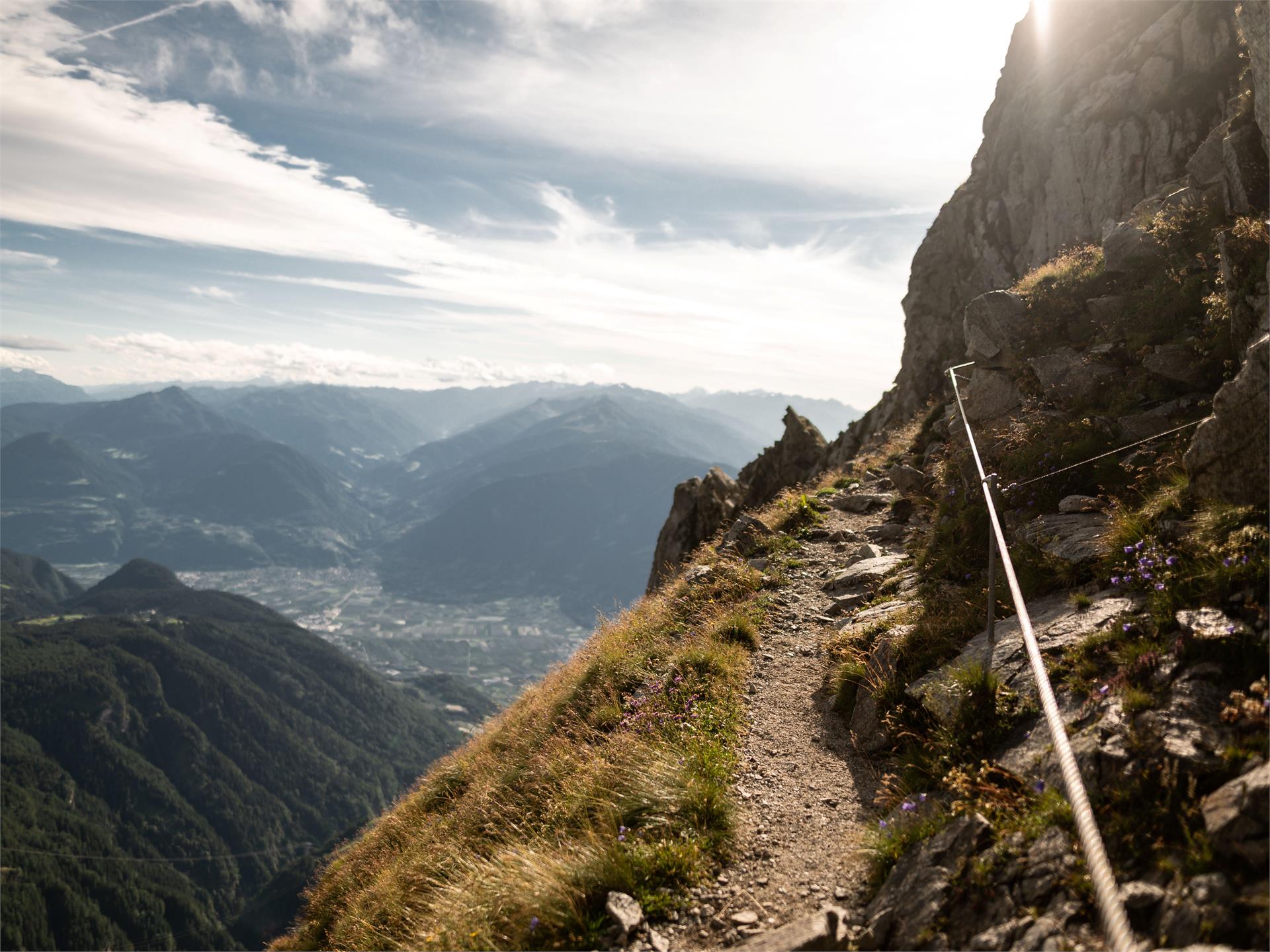 Ifinger Summit Hike Schenna/Scena 2 suedtirol.info
