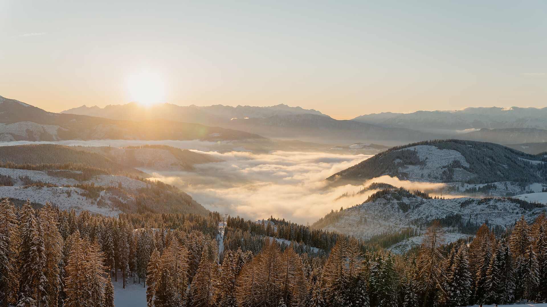 Piacevole escursione panoramica invernale alla Baita Messnerjoch - Regione dolomitica Val d'Ega - #5 - suedtirol.info