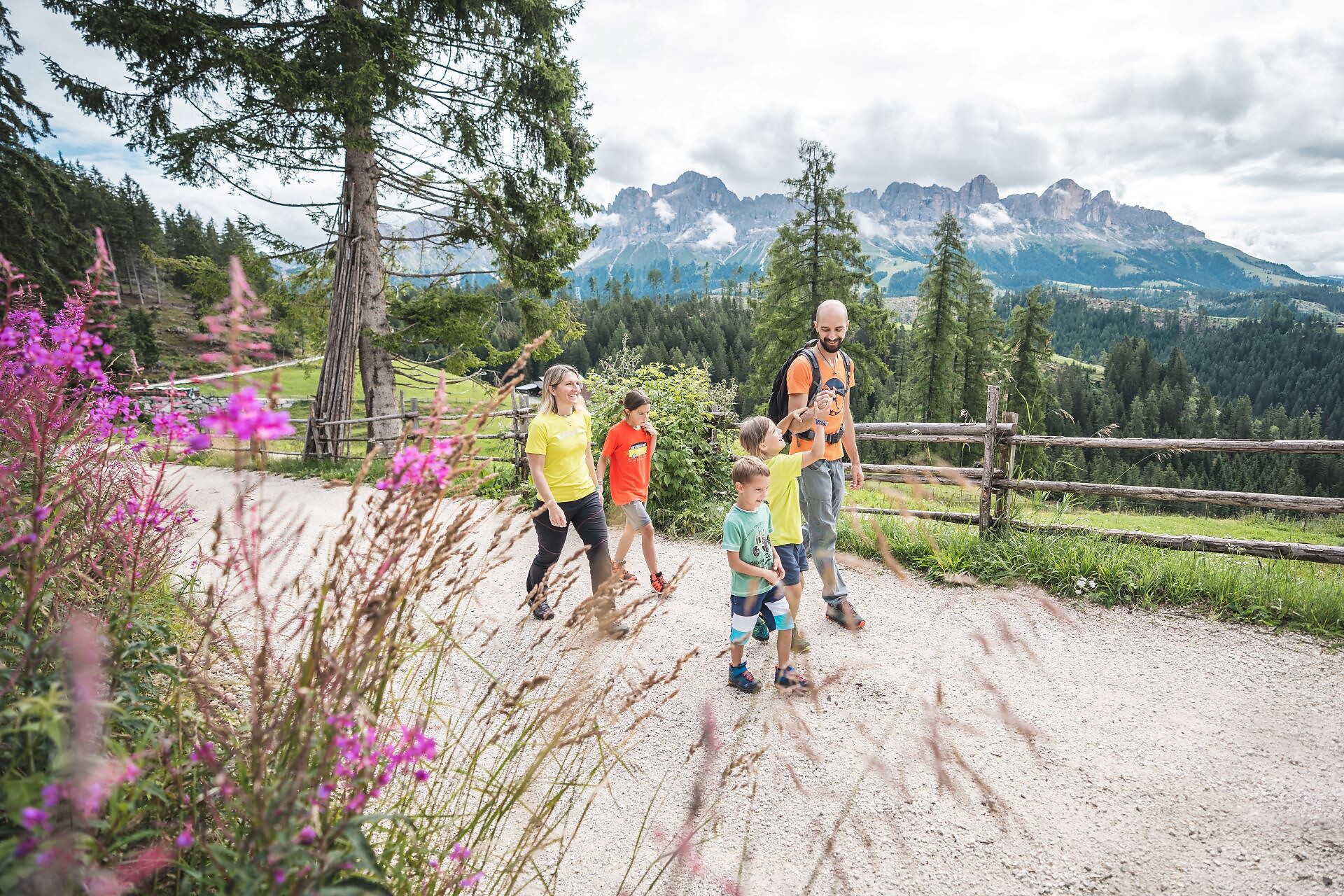 Giro dei masi a Nova Levante - Regione dolomitica Val d'Ega - #3 - suedtirol.info