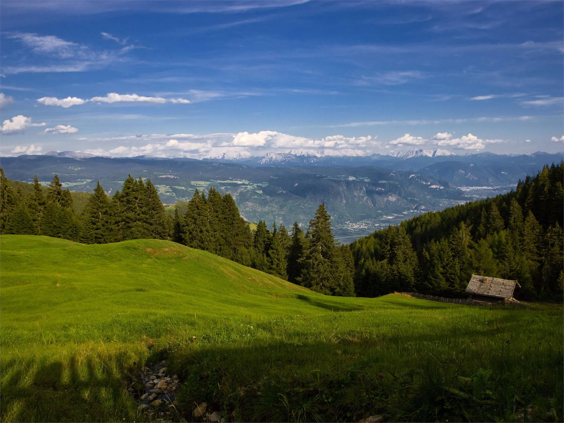 Höhenwanderung am Vigiljoch Marling 3 suedtirol.info