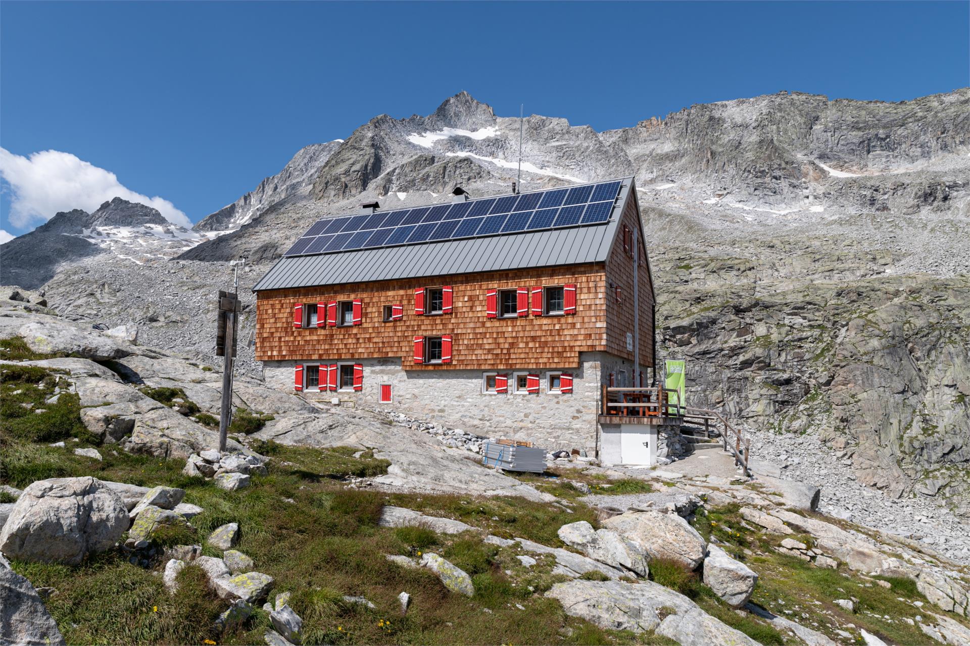 Jägerscharte 2.870m - Almerhorn 2.986m - Barmerhütte 2.610m Rasen-Antholz 2 suedtirol.info