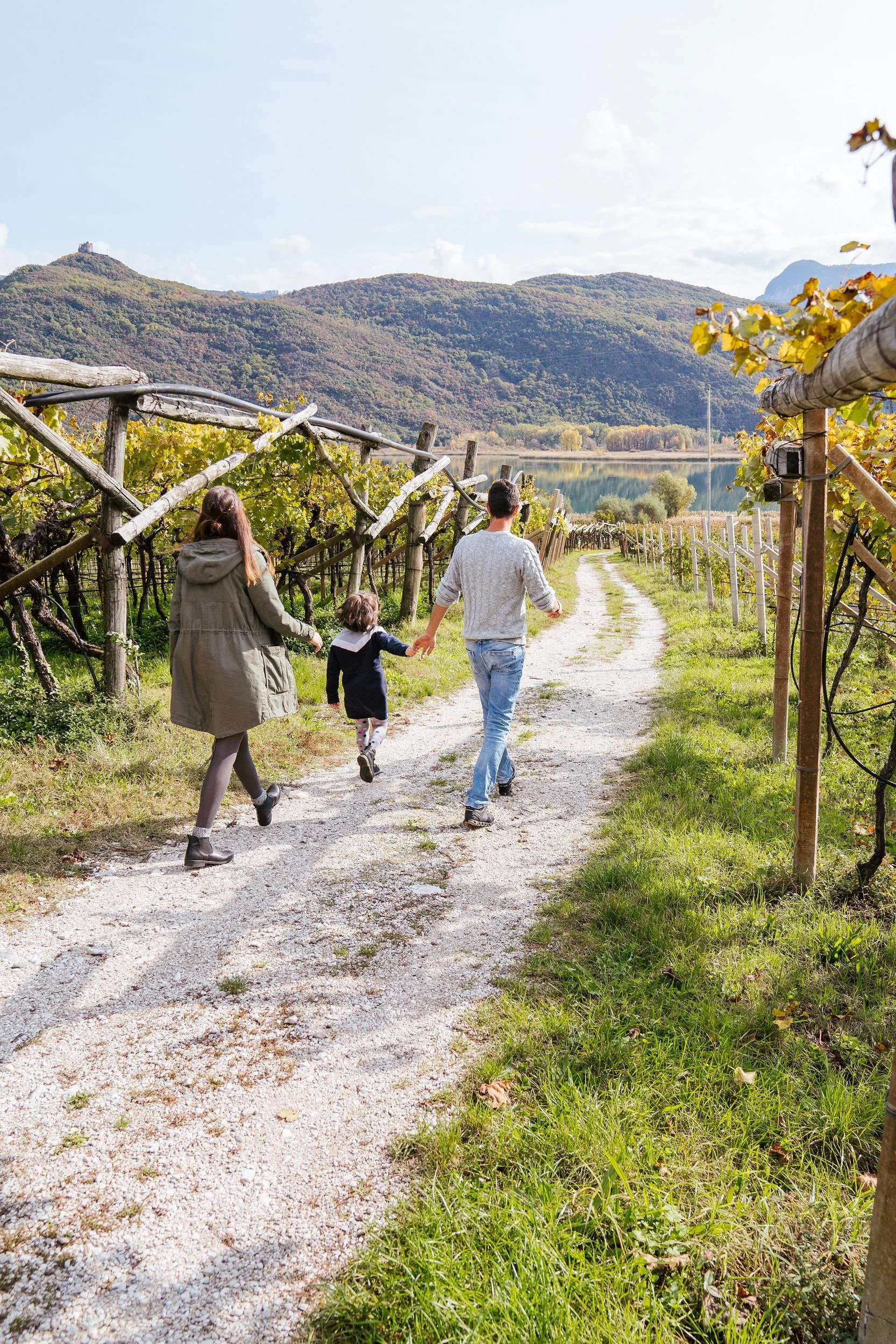 Giro per il Lago di Caldaro Caldaro sulla Strada del Vino 2 suedtirol.info