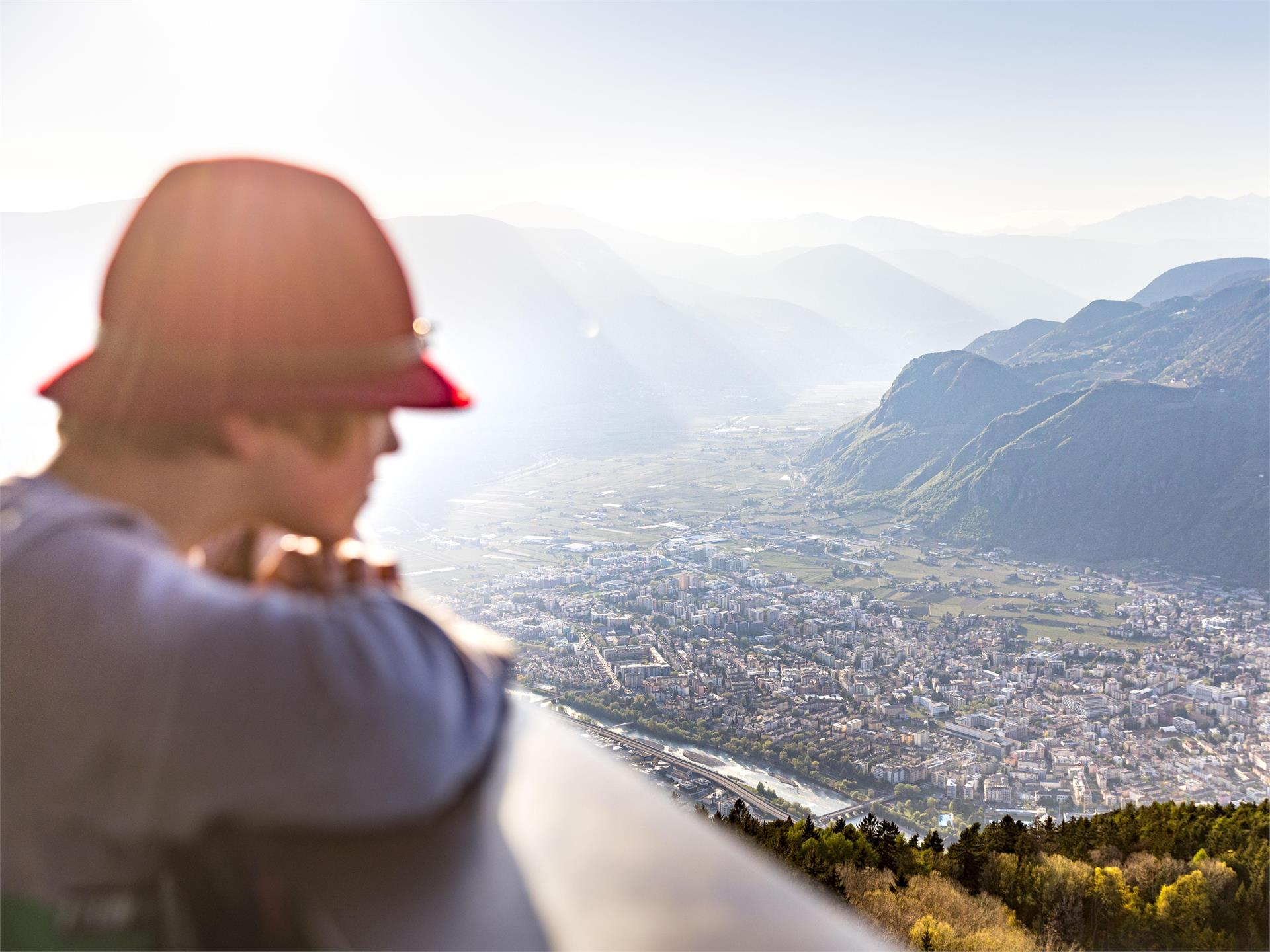 Colle/Kohlern: Walk with a view of Bolzano Bolzano/Bozen 1 suedtirol.info