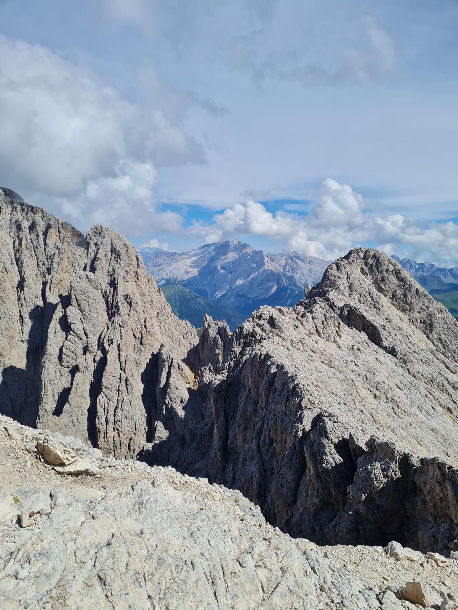 Sasplat (Oskar Schuster Steig/Plattkofel) St.Christina in Gröden 9 suedtirol.info