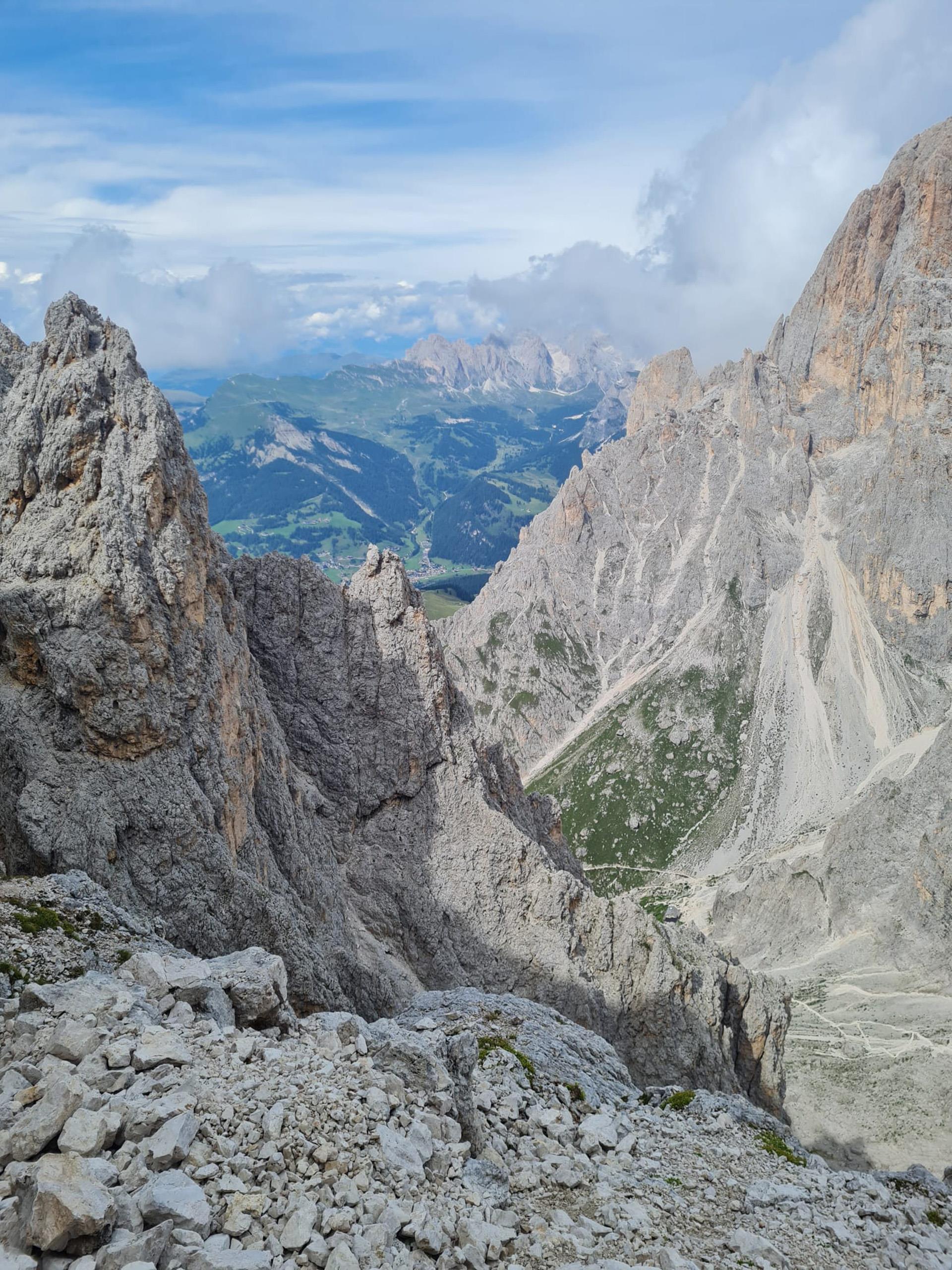 Sasplat (Oskar Schuster Steig/Plattkofel) St.Christina in Gröden 13 suedtirol.info
