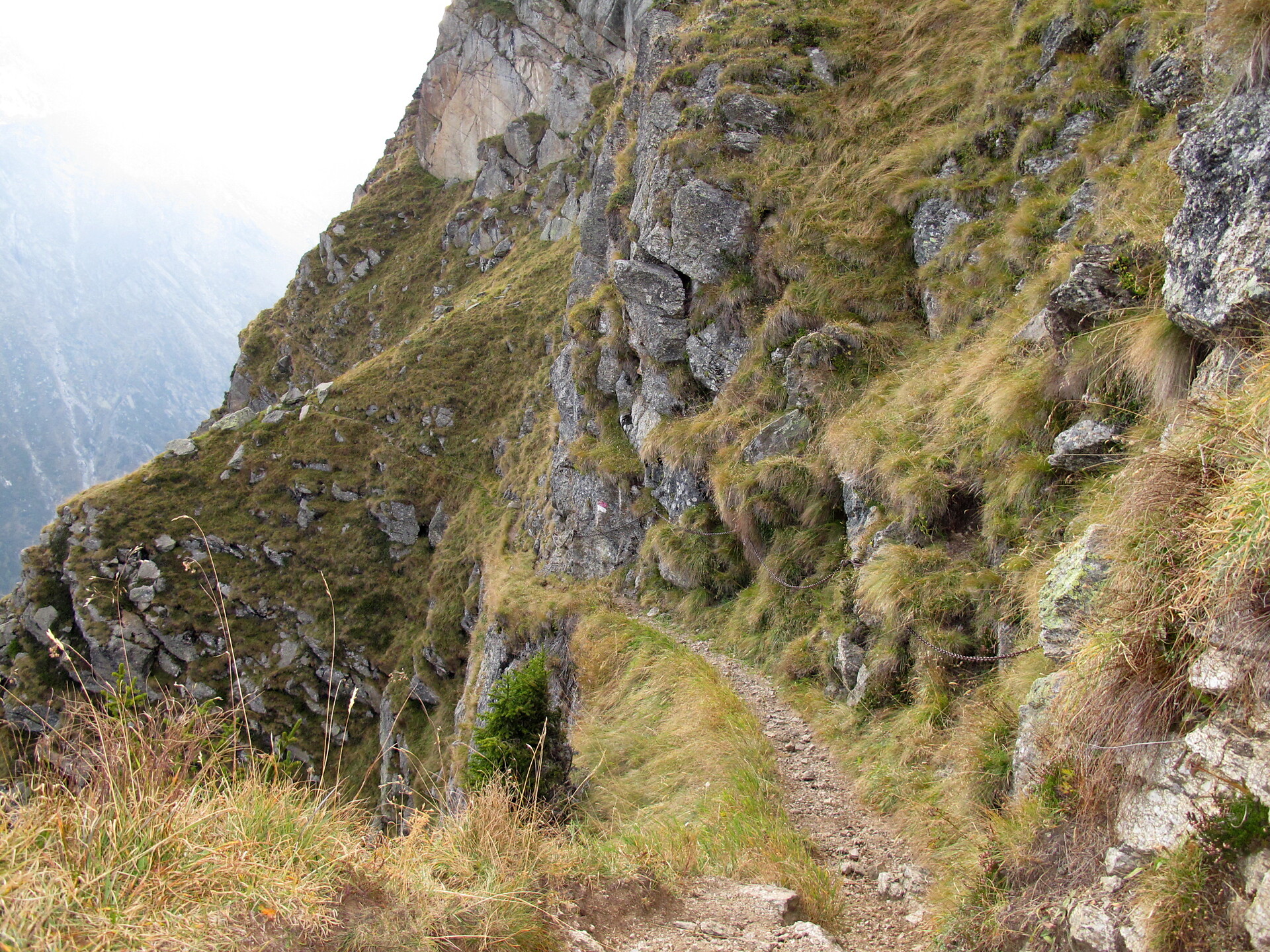Dal rifugio Cima Fiammate al Sentiero Franz Huber