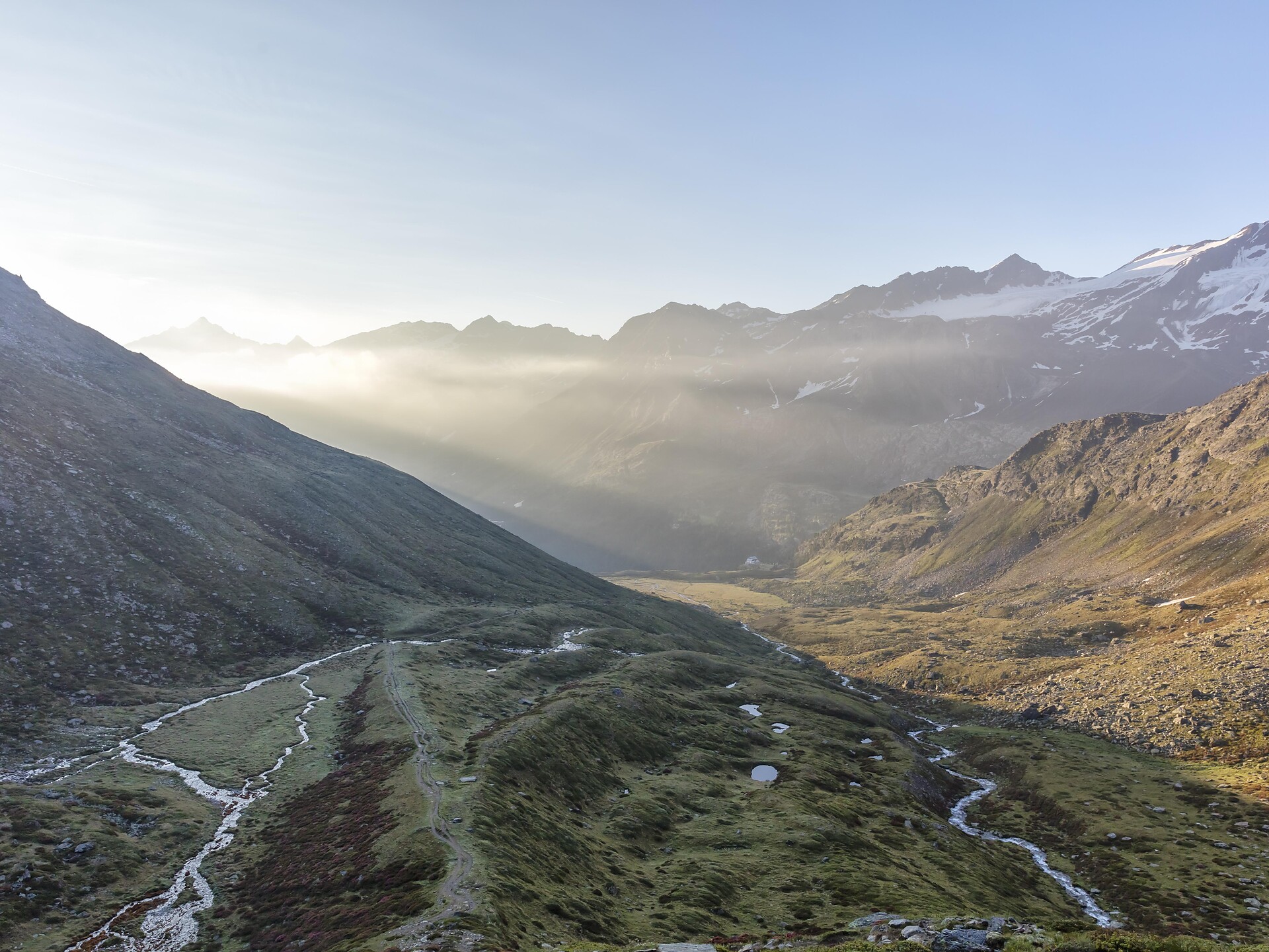 Marble Circuit Trail, Stage 6: From Sulden/Solda to the Zufallhütte mountain hut Latsch/Laces 1 suedtirol.info