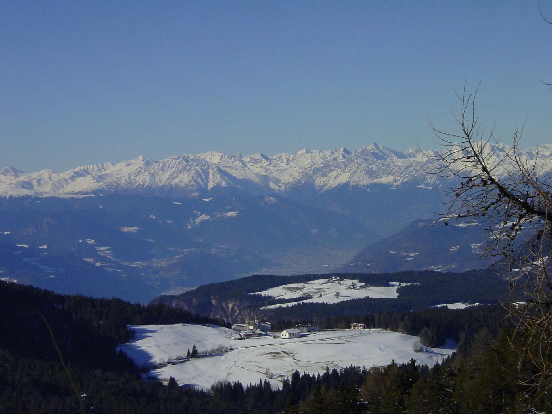 Pietralba