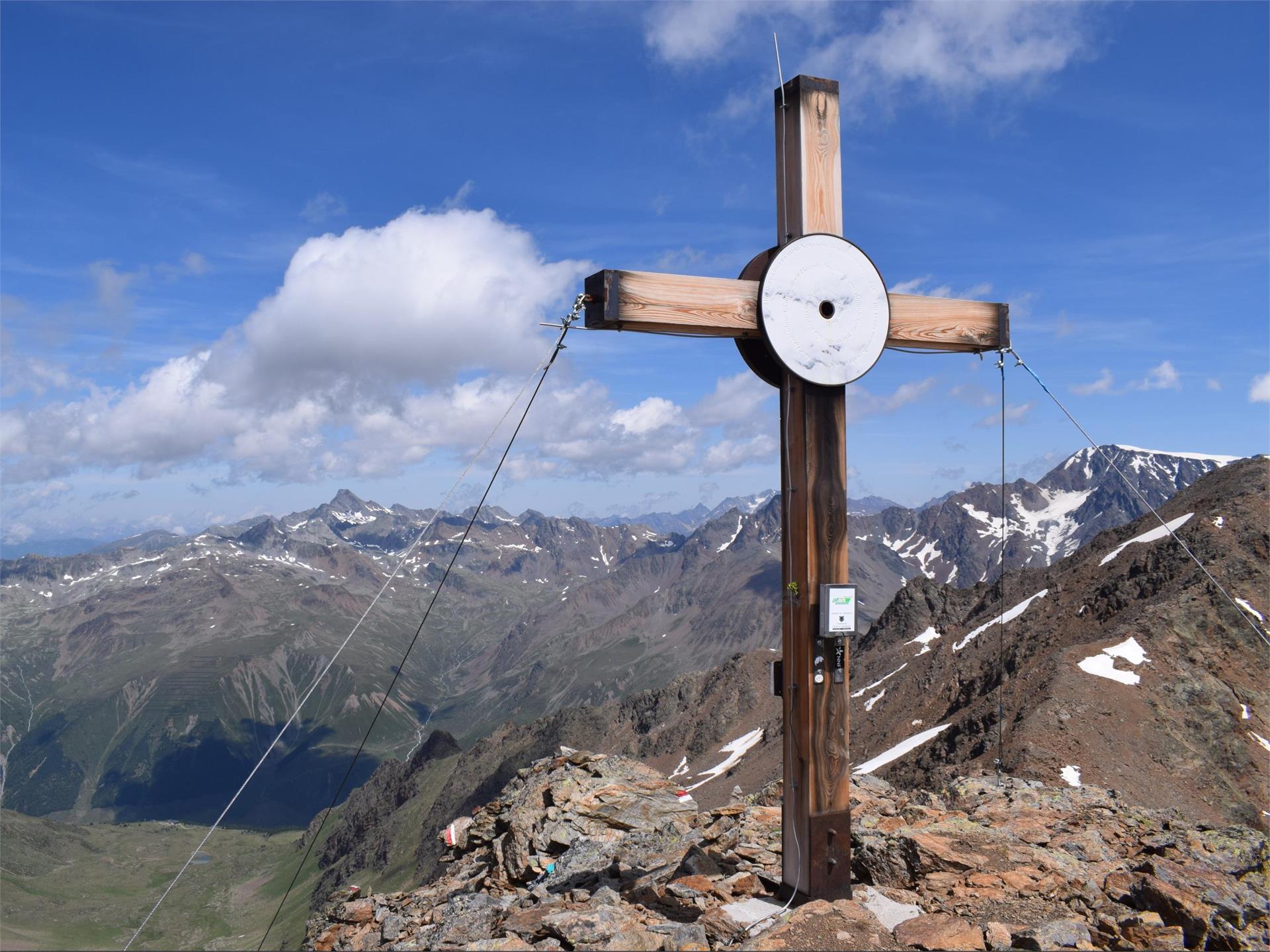 Mitterloch Spitze Graun im Vinschgau 1 suedtirol.info