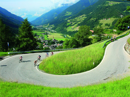 Racing Bike Tour to the Jaufenpass Mountain Pass St.Leonhard in Passeier/San Leonardo in Passiria 1 suedtirol.info