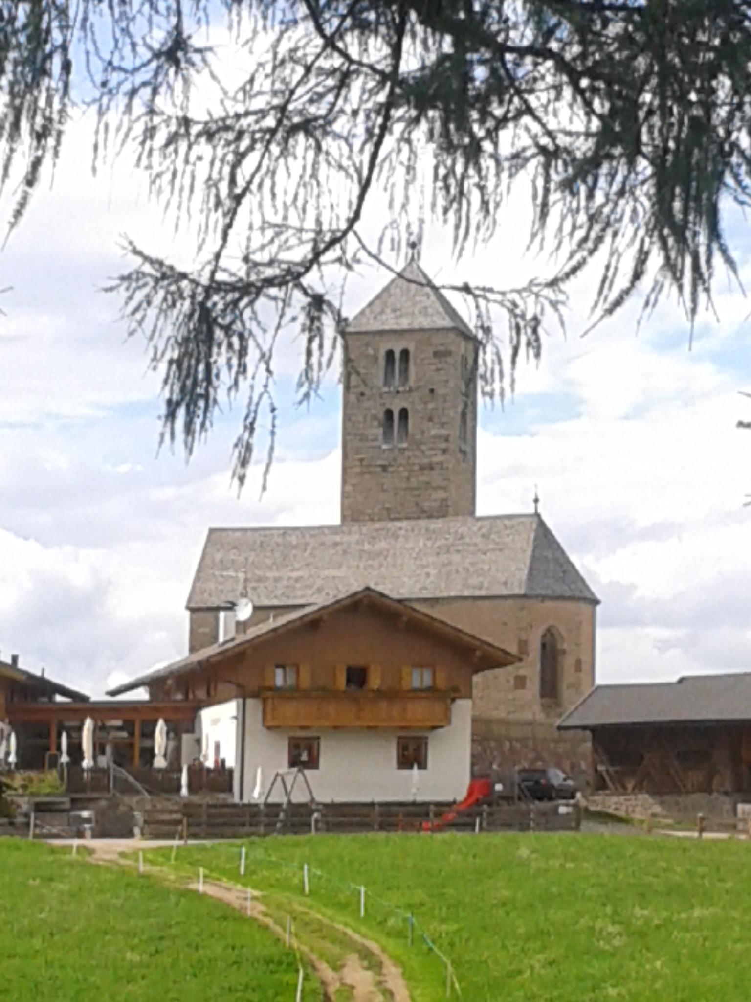 Meltina - San Giacomo (Lavenna) Meltina 1 suedtirol.info