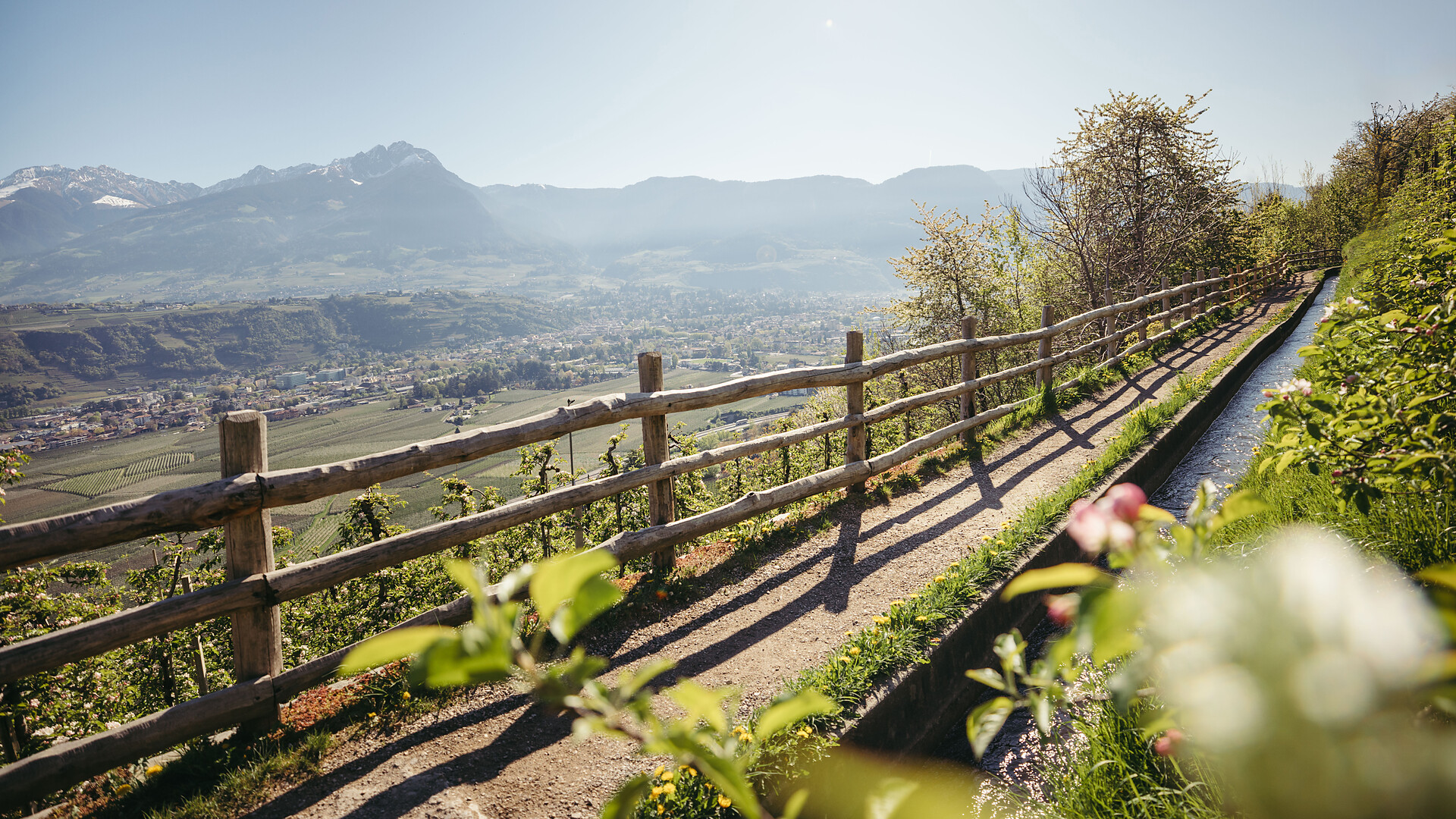 Marling Waalweg, the longest of all the irrigation channel trails - Meran/Merano and environs - #1 - suedtirol.info