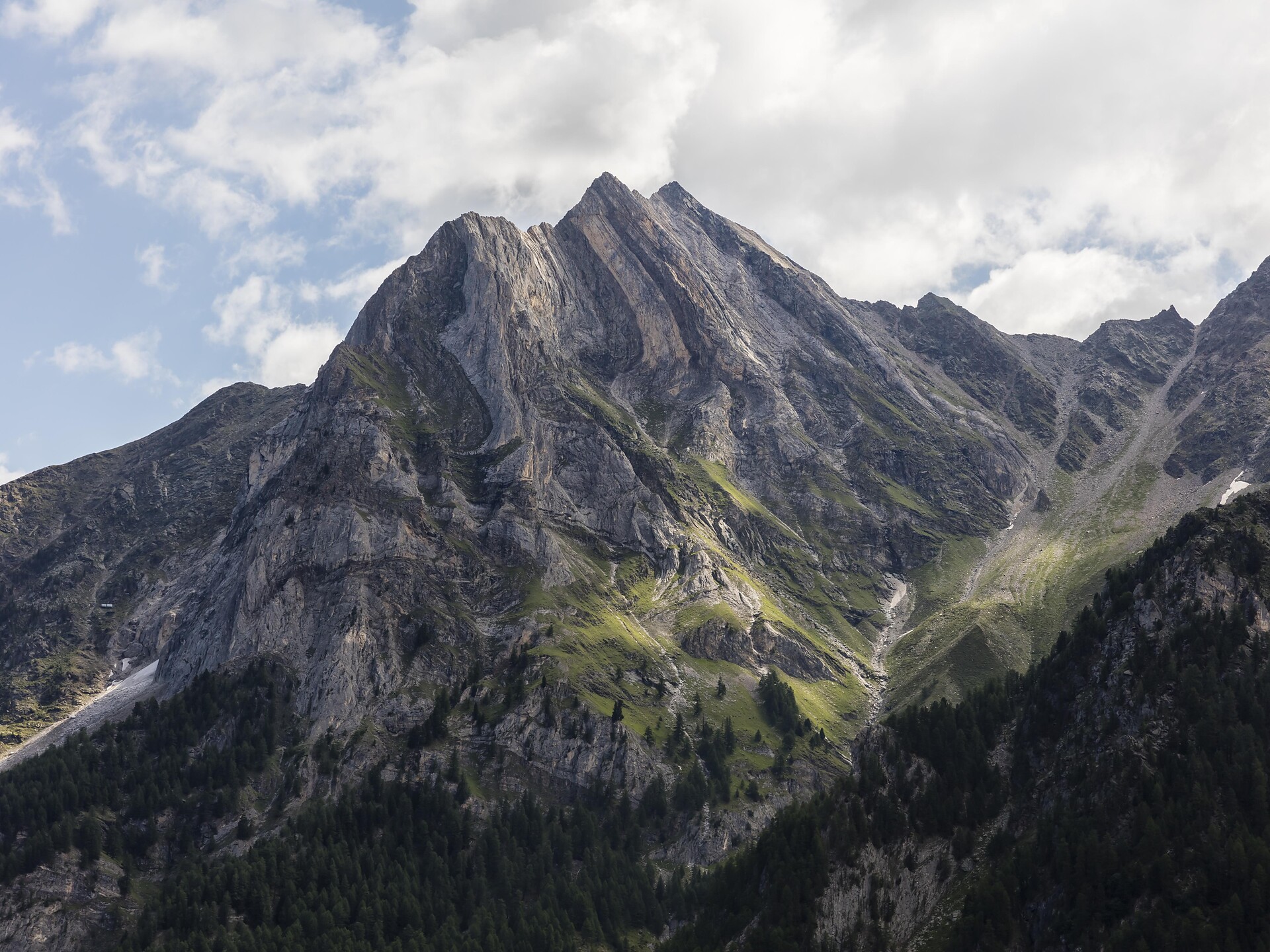 Sentiero circolare del marmo