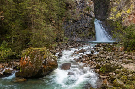 To Sand in Taufers to the starting point of the Waterfalls Reinbach Rasen-Antholz/Rasun Anterselva 1 suedtirol.info