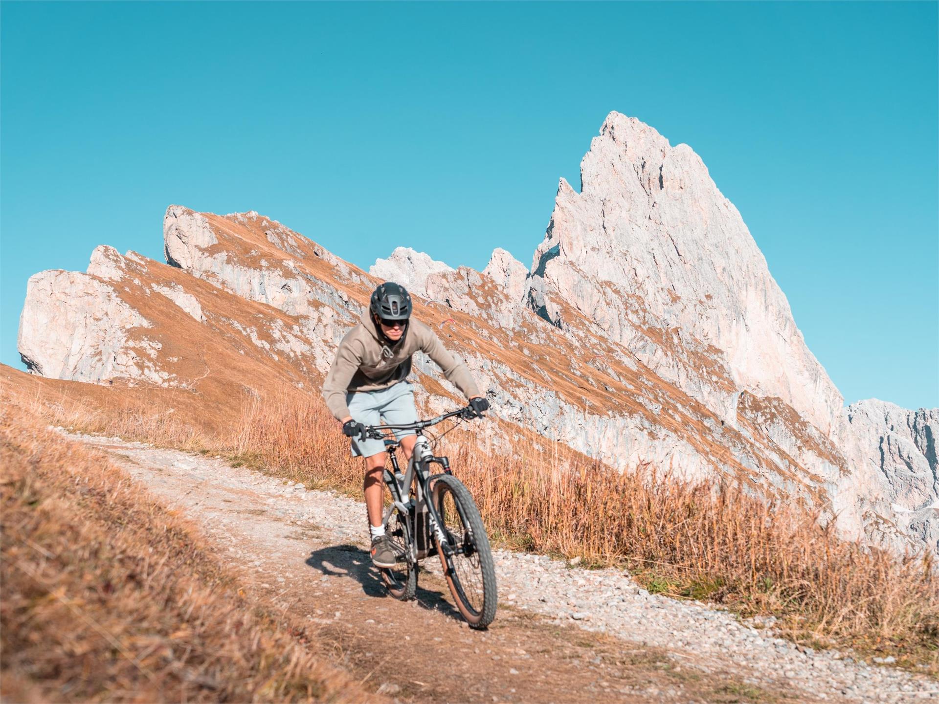 299 Regensburger Hütte Tour Variante St.Christina in Gröden 5 suedtirol.info