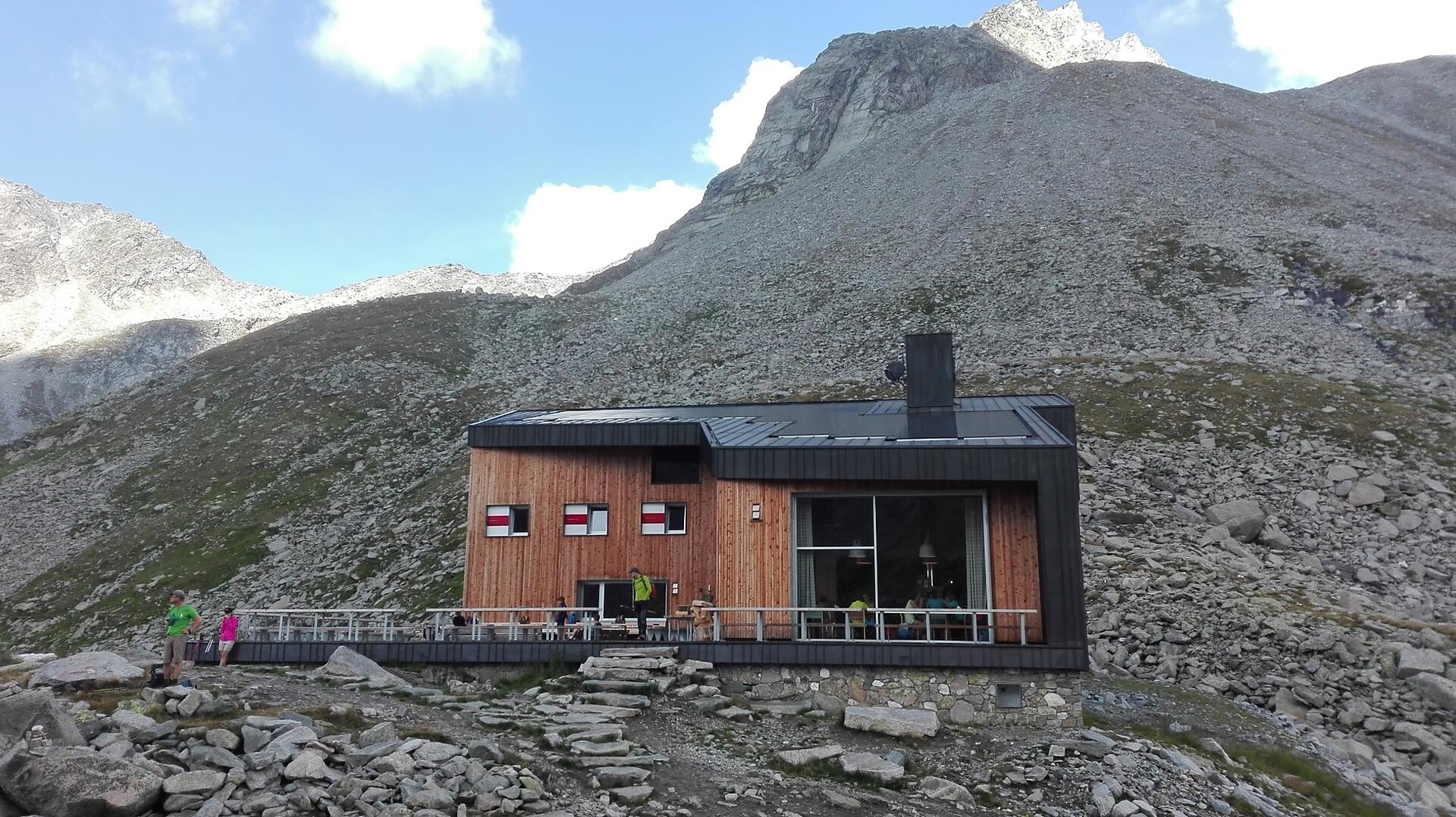 Sentiero 4 rifugi