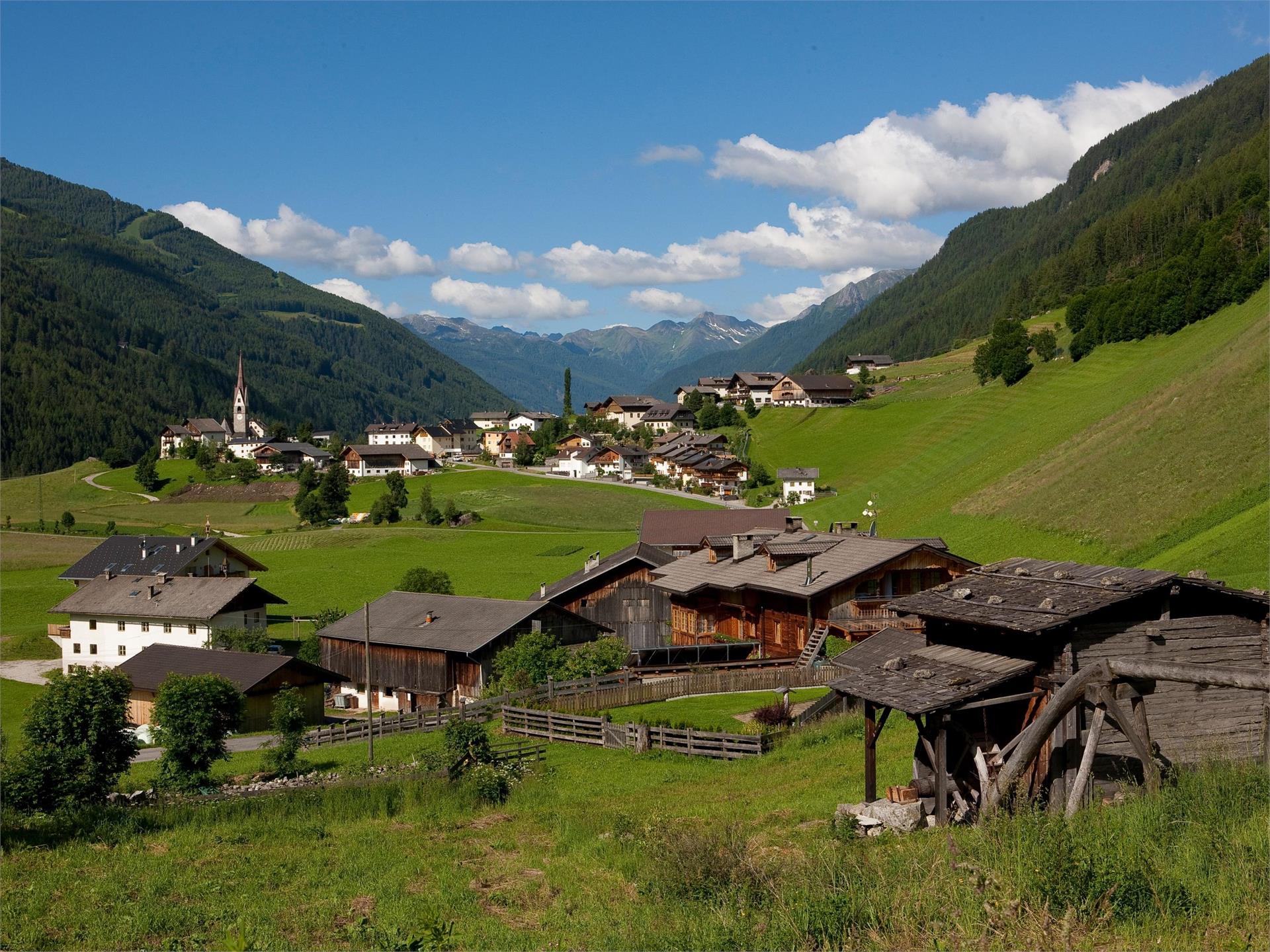 Round trip St. Jakob/S. Giacomo - St. Peter/S. Pietro Ahrntal/Valle Aurina 1 suedtirol.info