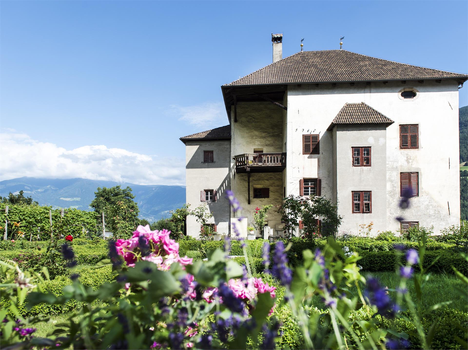 Escursione culturale per tutta la famiglia Parcines 7 suedtirol.info