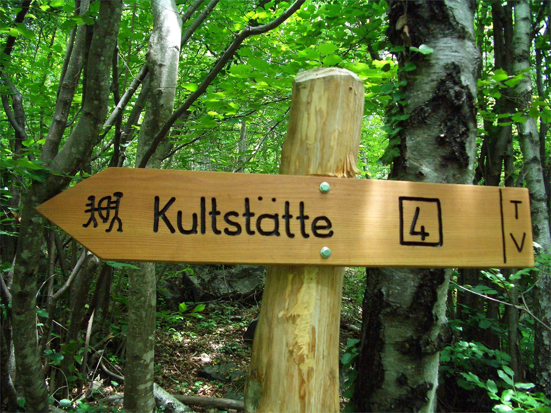 Il sentiero delle leggende di Parcines Parcines 3 suedtirol.info