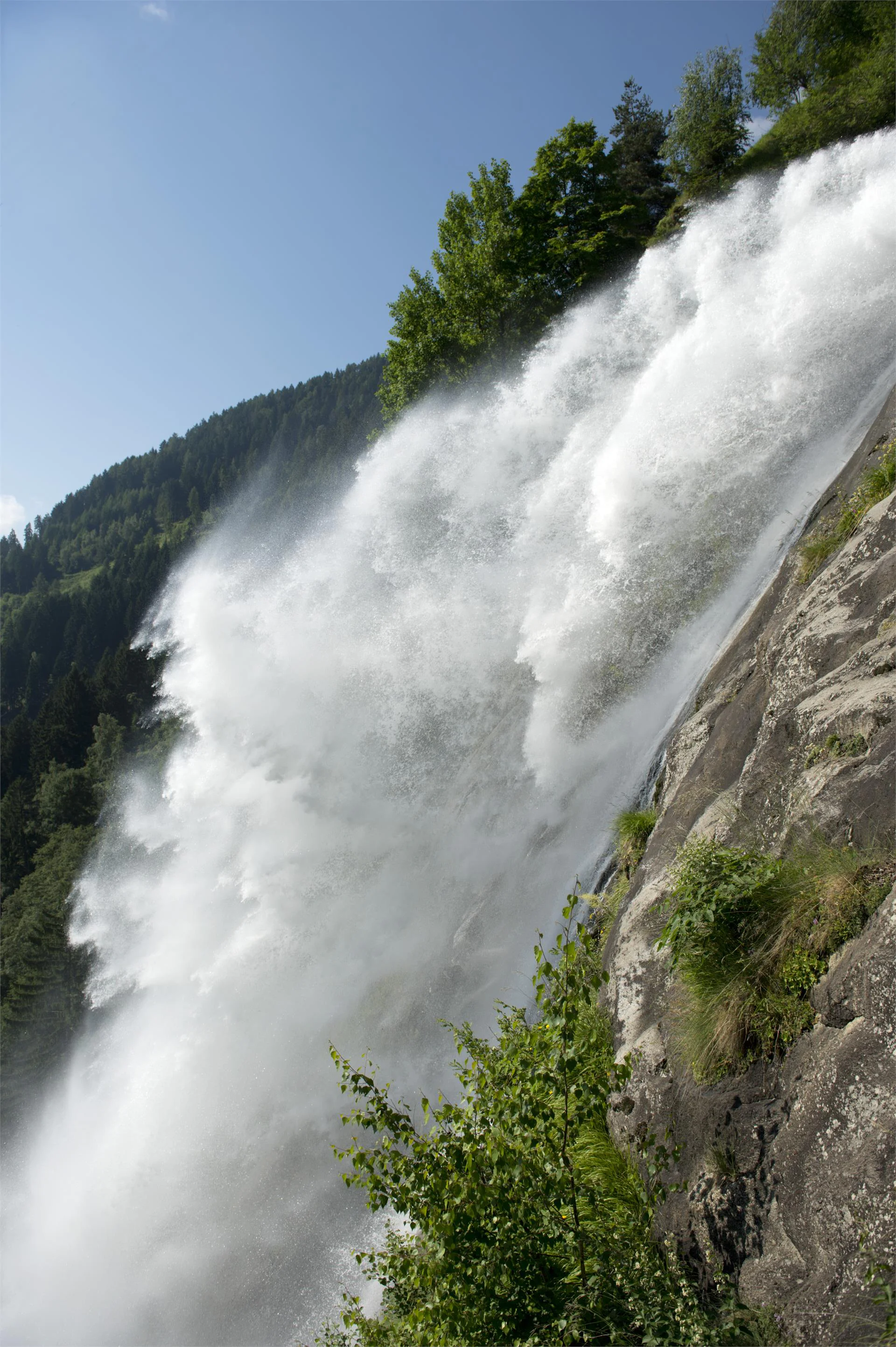 Da Lagundo alla cascata di Parcines Parcines 5 suedtirol.info