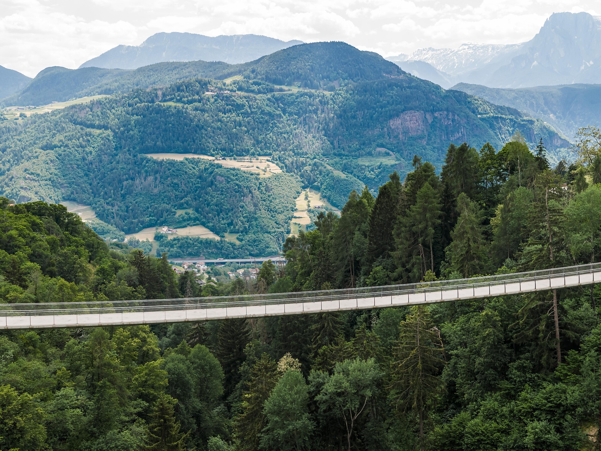 Panoramic bridge in Barbian - Brixen/Bressanone and environs - #2 - suedtirol.info