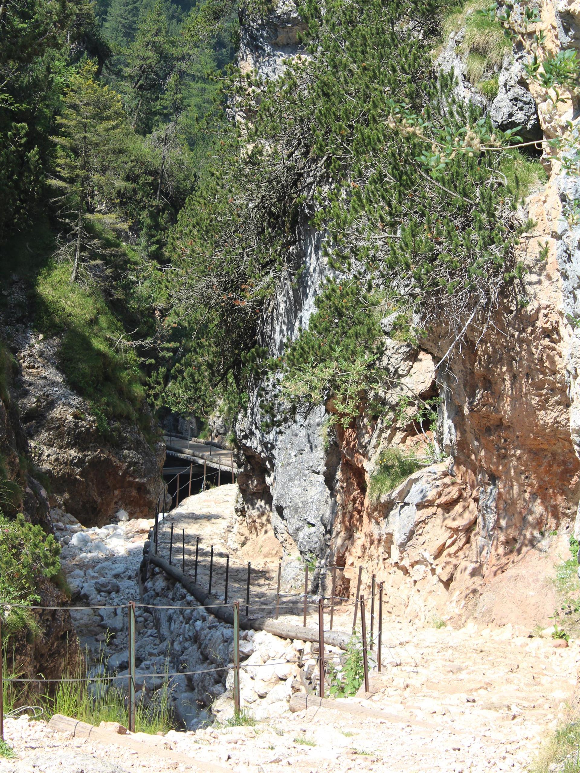 Prügelweg: Bergtour vom Völser Weiher auf den Schlern Völs am Schlern 1 suedtirol.info