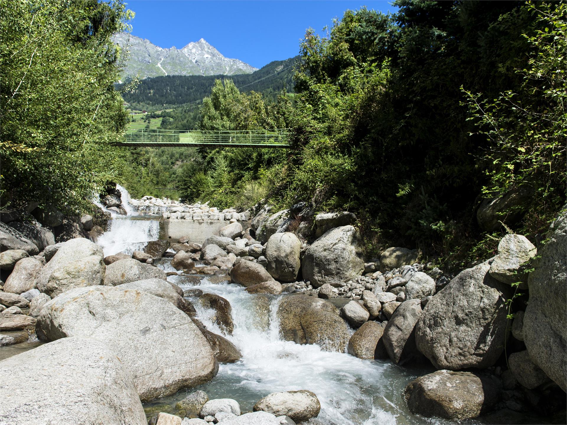 Round trip along the ancient "Waalweg" (irrigation channel) of Partschins/Parcines Partschins/Parcines 7 suedtirol.info