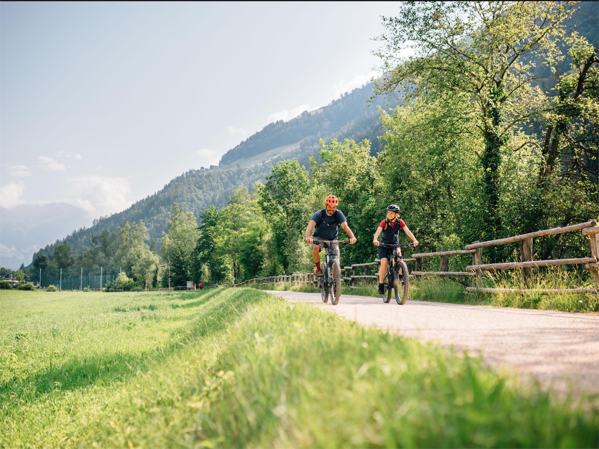 Passeiertal cycle path Schenna/Scena 2 suedtirol.info