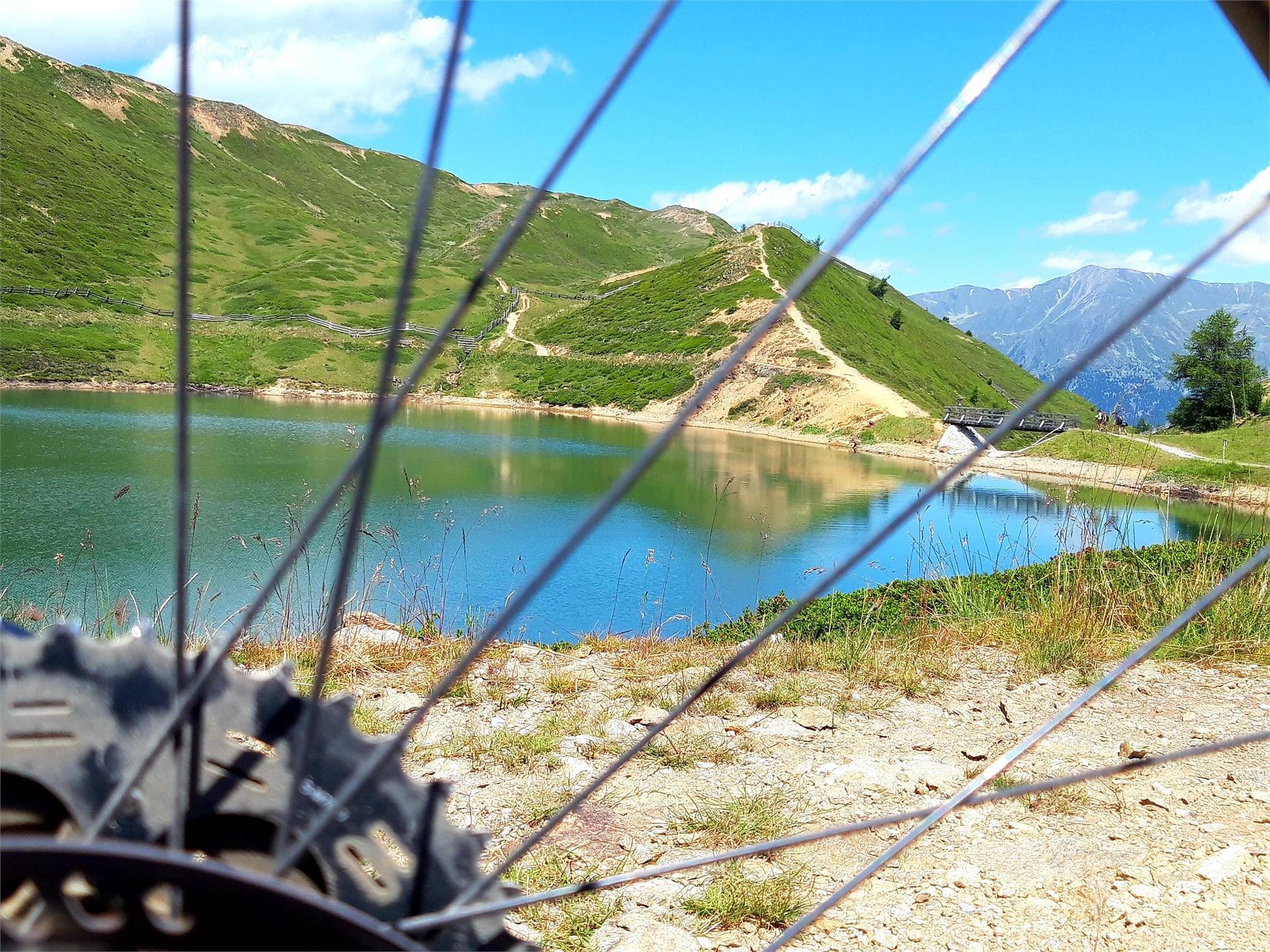 Tour to Lake Pfaffensee Graun im Vinschgau/Curon Venosta 3 suedtirol.info