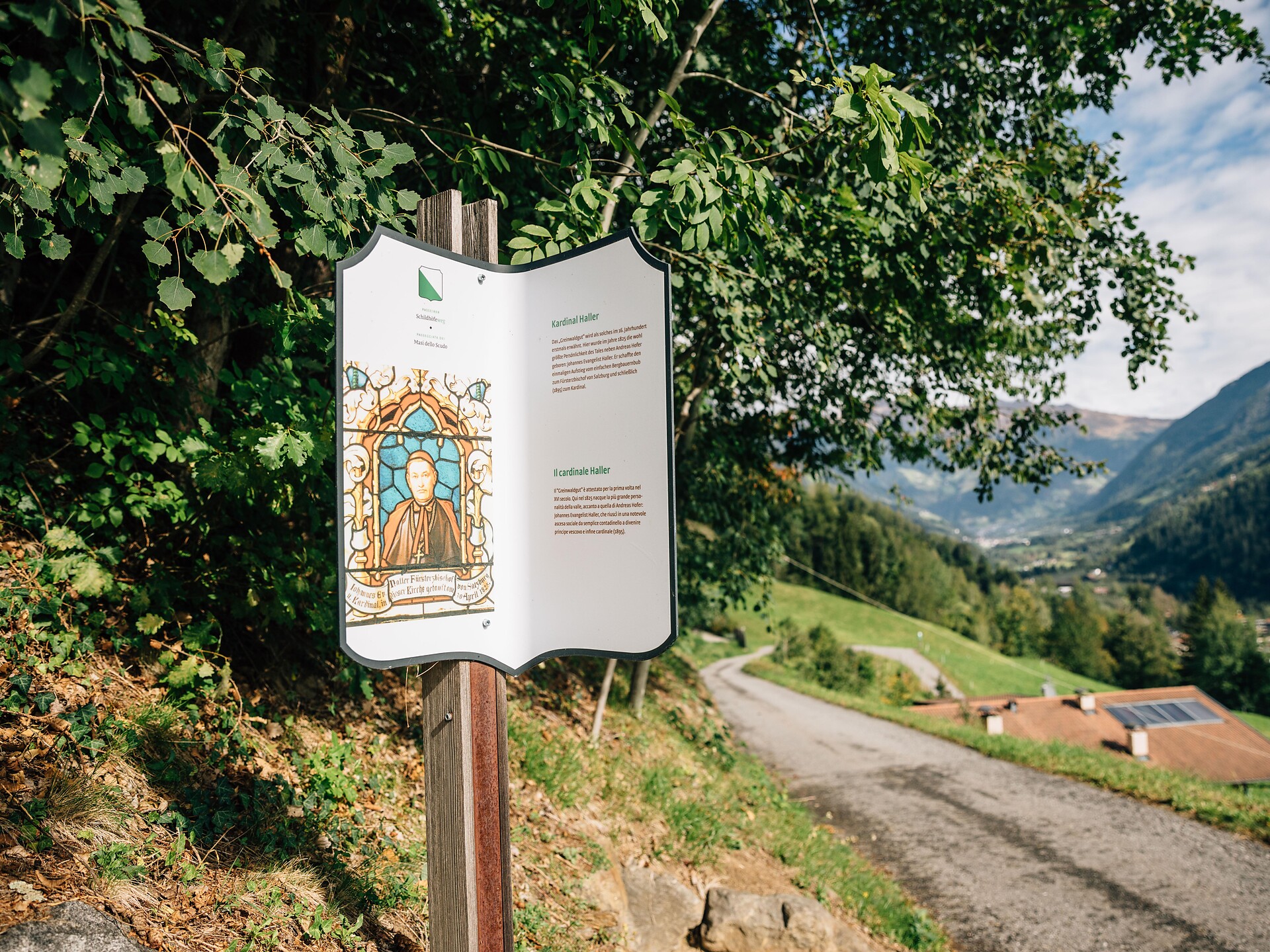 Passeggiata dei masi dello scudo a Saltusio - Merano e dintorni - #3 - suedtirol.info