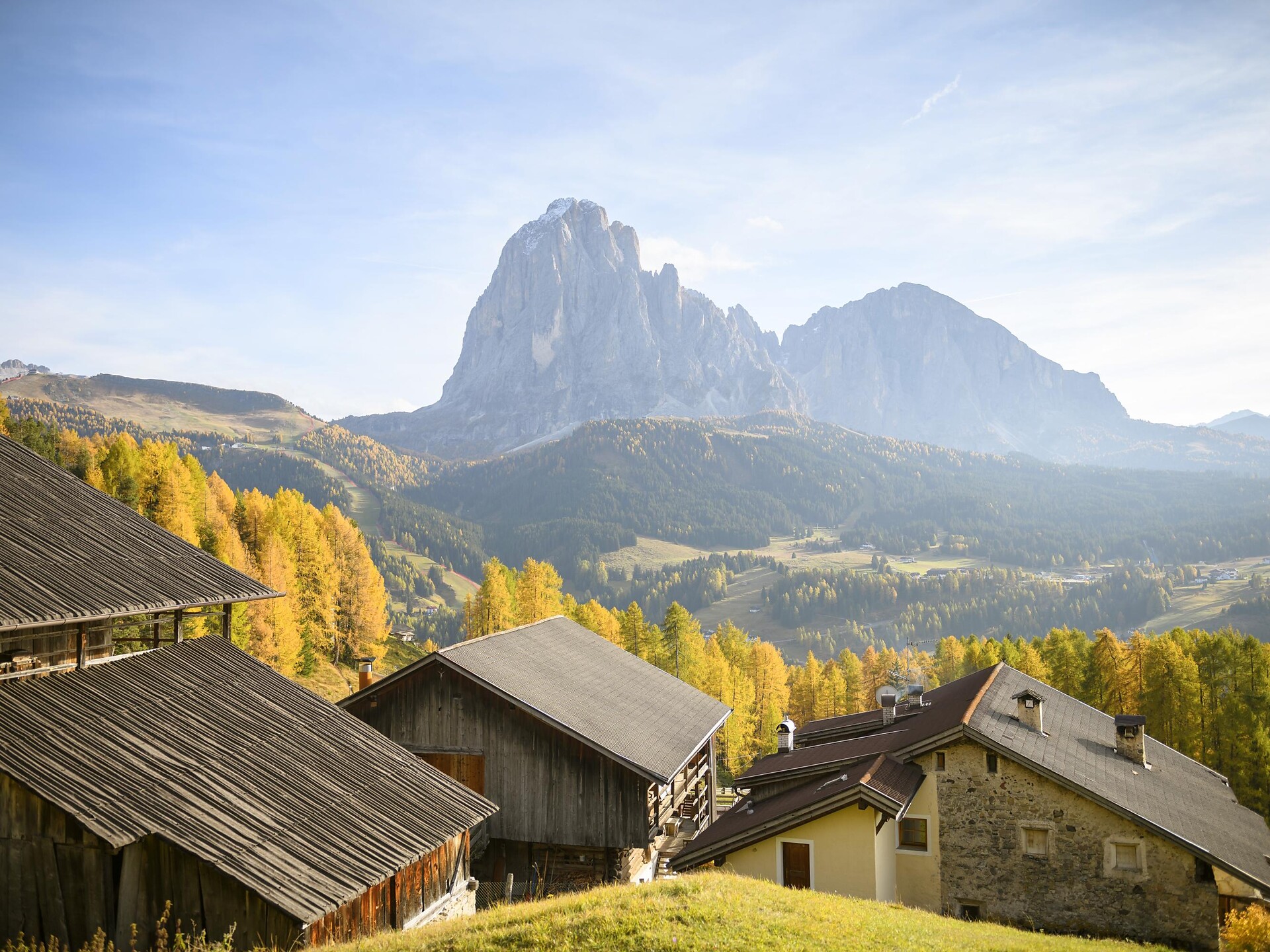 Traditional farm crawl - Dolomites Region Val Gardena - #10 - suedtirol.info