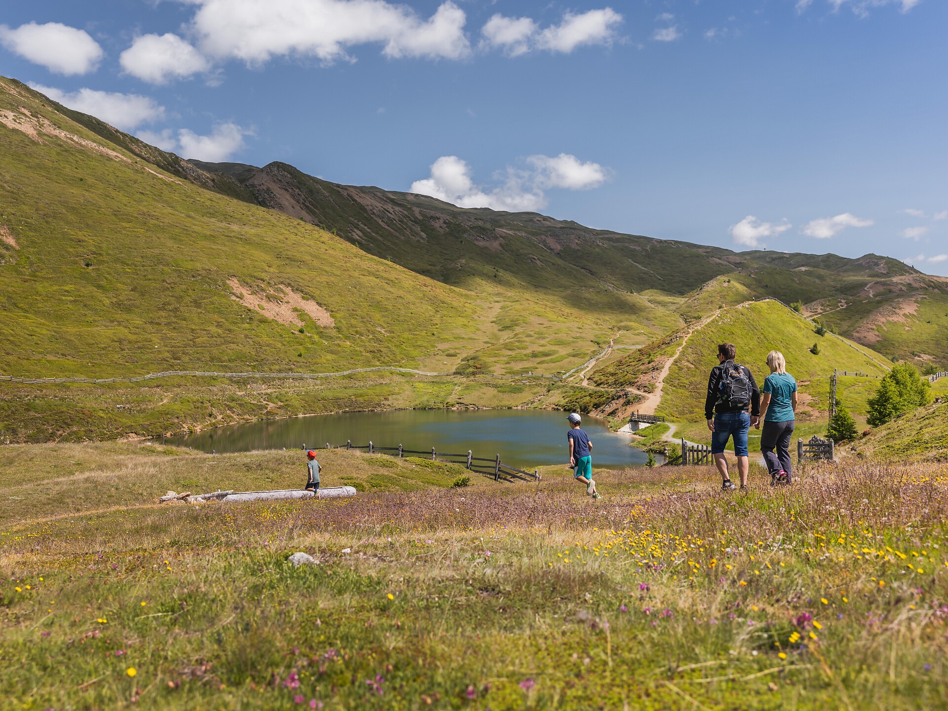 Circular hike via Bergsee lake to Pfaffensee lake - Vinschgau/Val Venosta - #1 - suedtirol.info