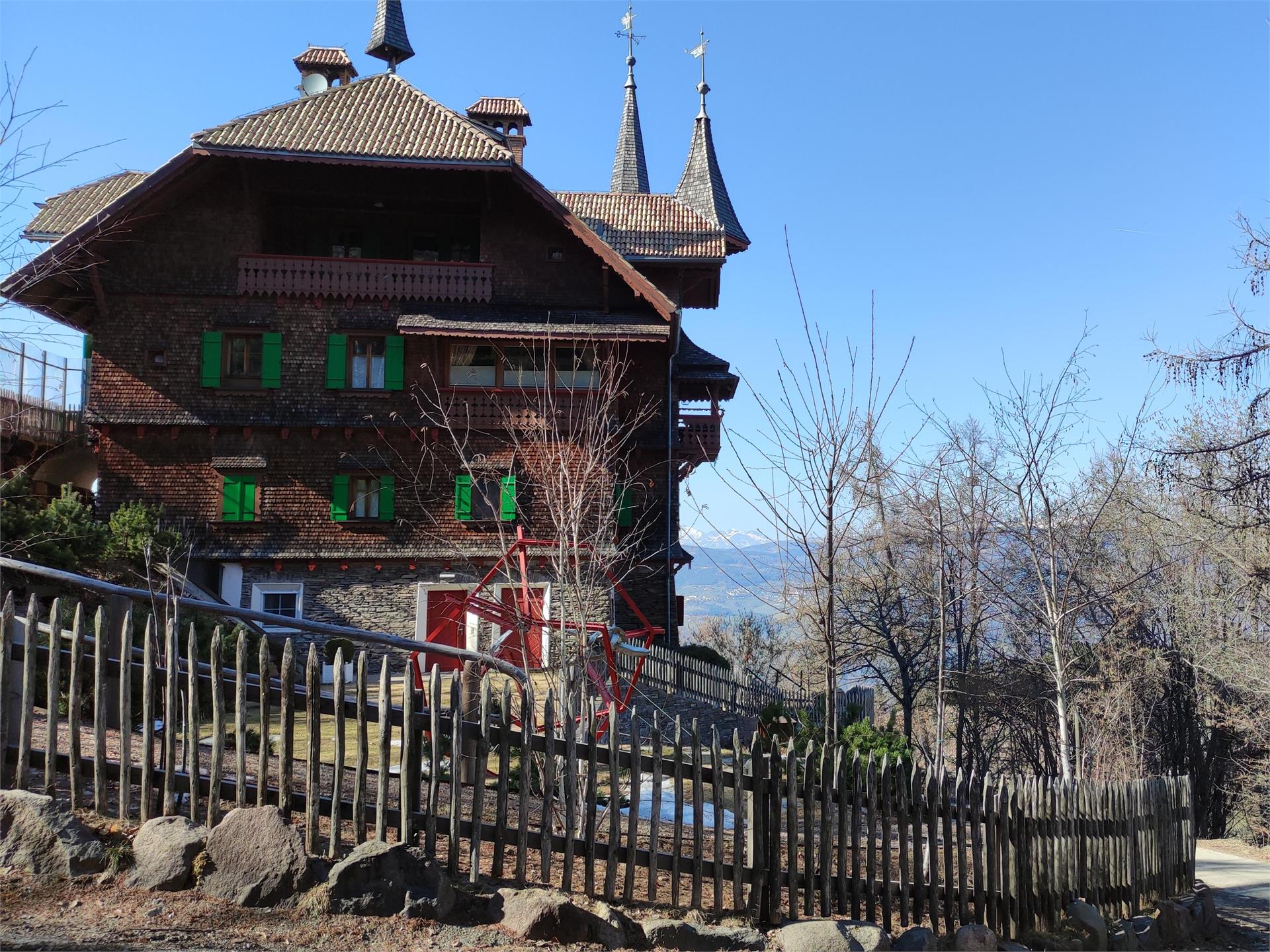 Escursione circolare al Colle Bolzano 1 suedtirol.info