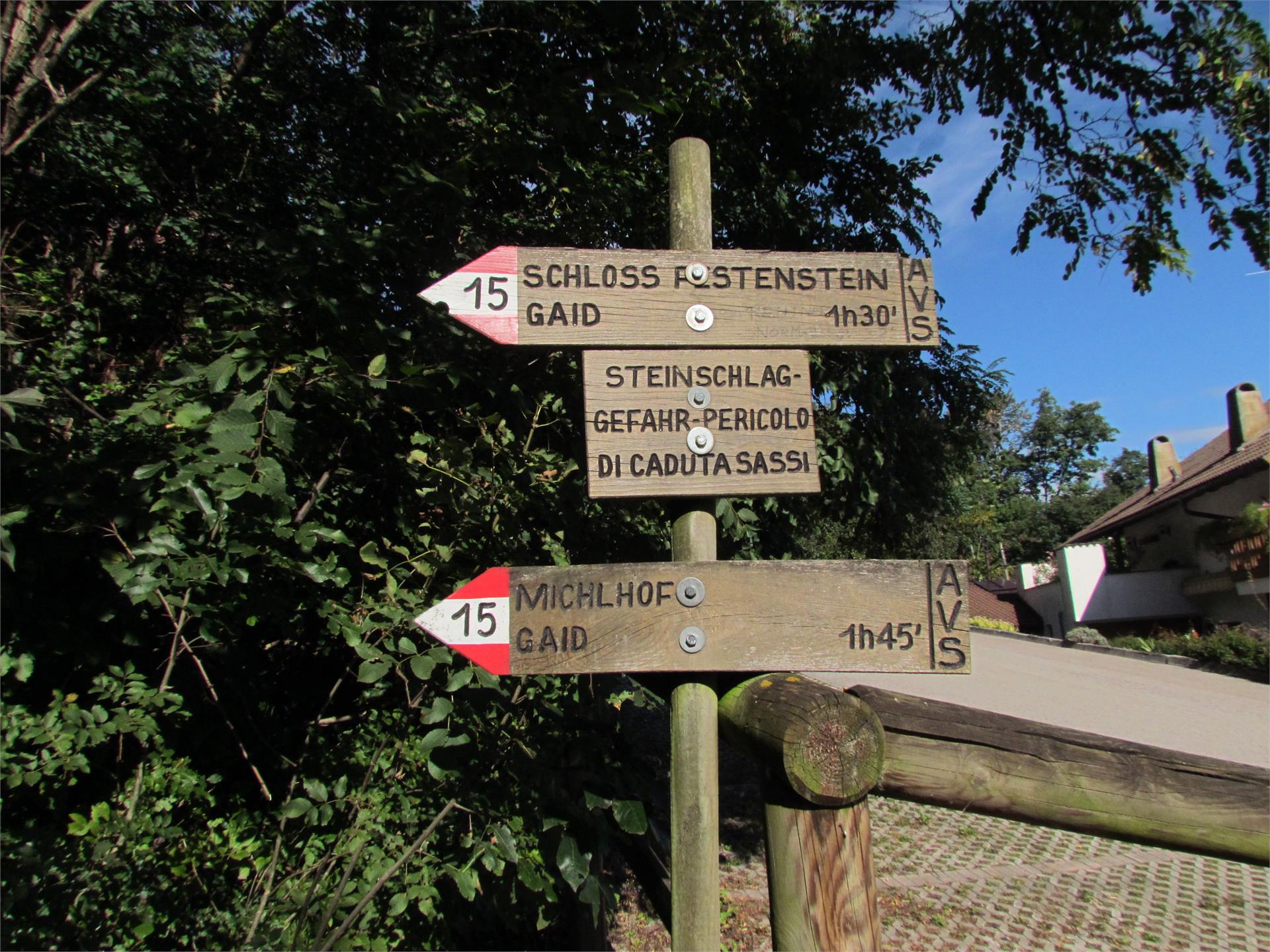 Circular hike: Andrian - Festenstein Castle - Gaid - variant path Larchsteigndrian Andrian/Andriano 2 suedtirol.info