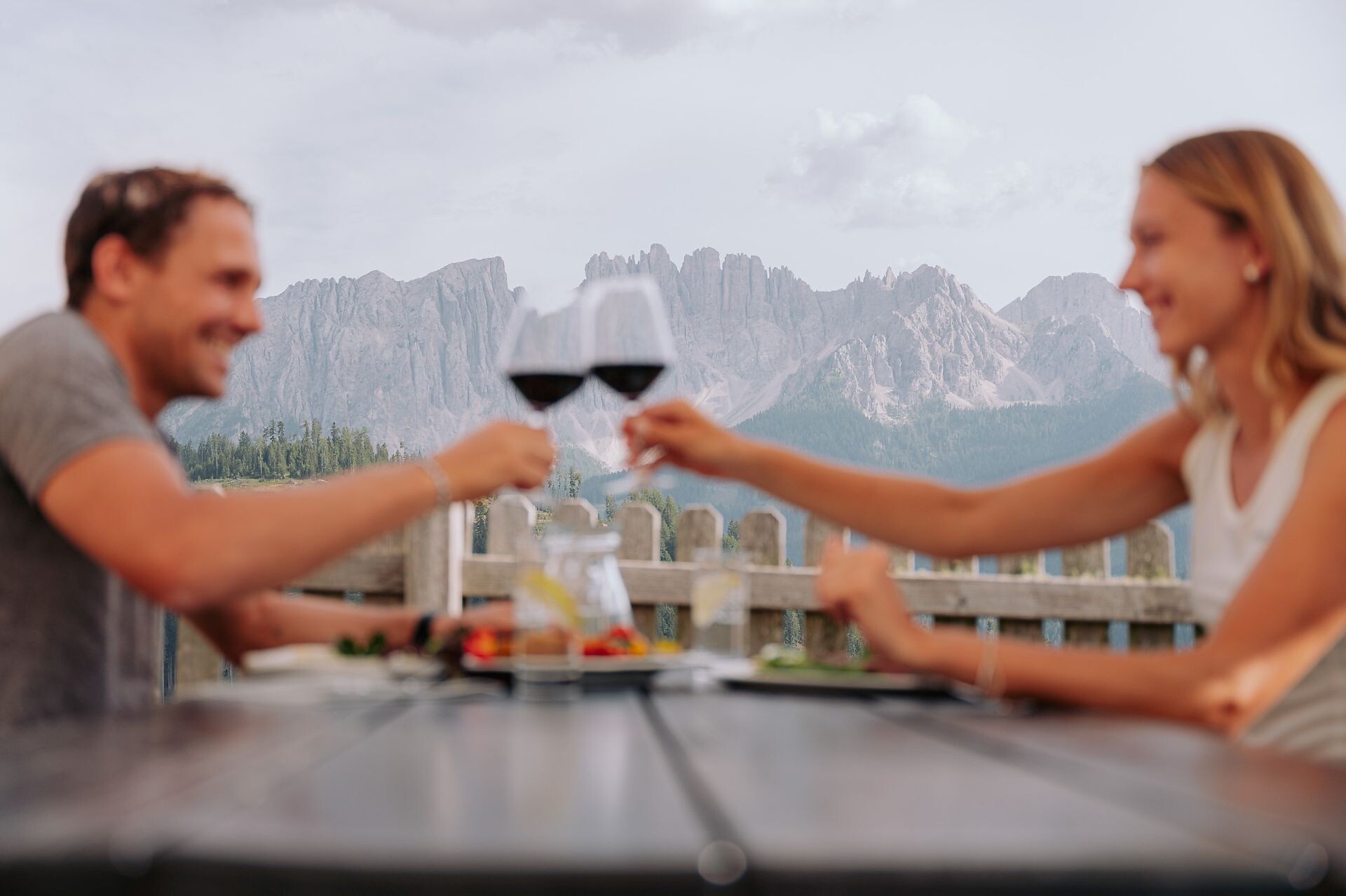 Rundwanderung zum Hofschank Jocherhof oberhalb von Welschnofen - Dolomitenregion Eggental - #1 - suedtirol.info
